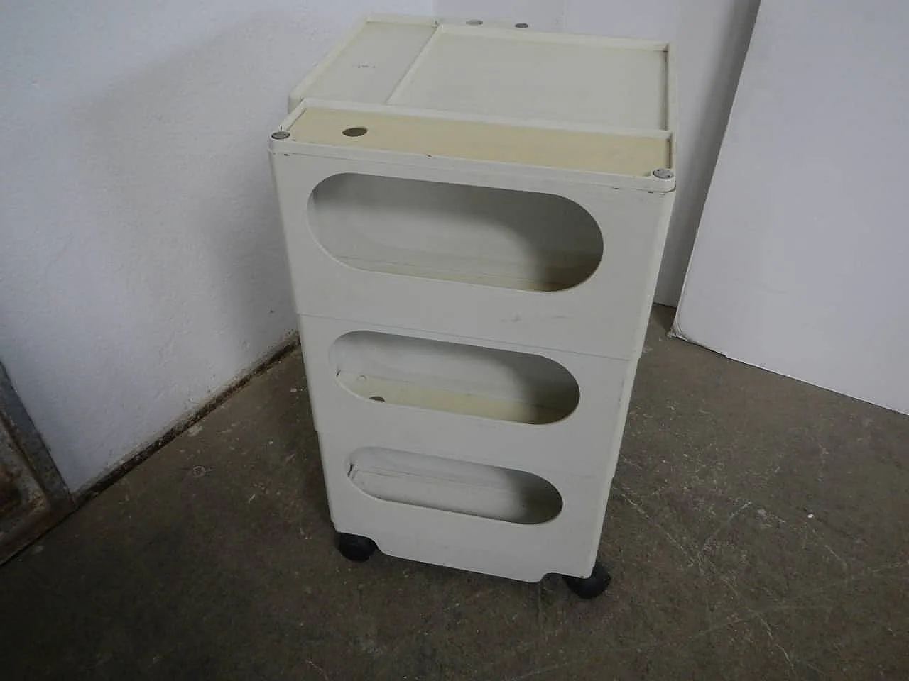 Carrello portaoggetti ufficio  Joe Colombo per Bieffeplast 1970 3