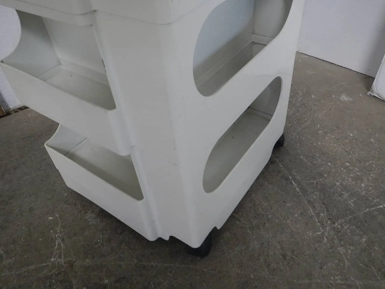 Carrello portaoggetti ufficio  Joe Colombo per Bieffeplast 1970 10