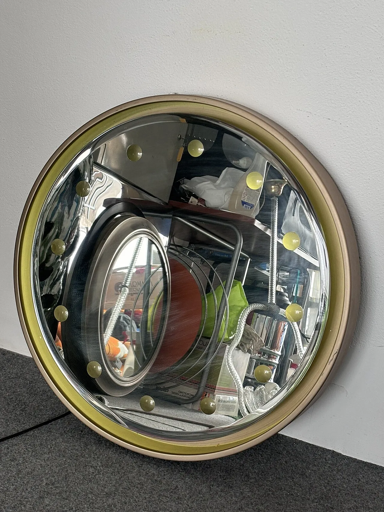 Rimadesio backlit mirror in Hollywood Regency style, 1970s 11