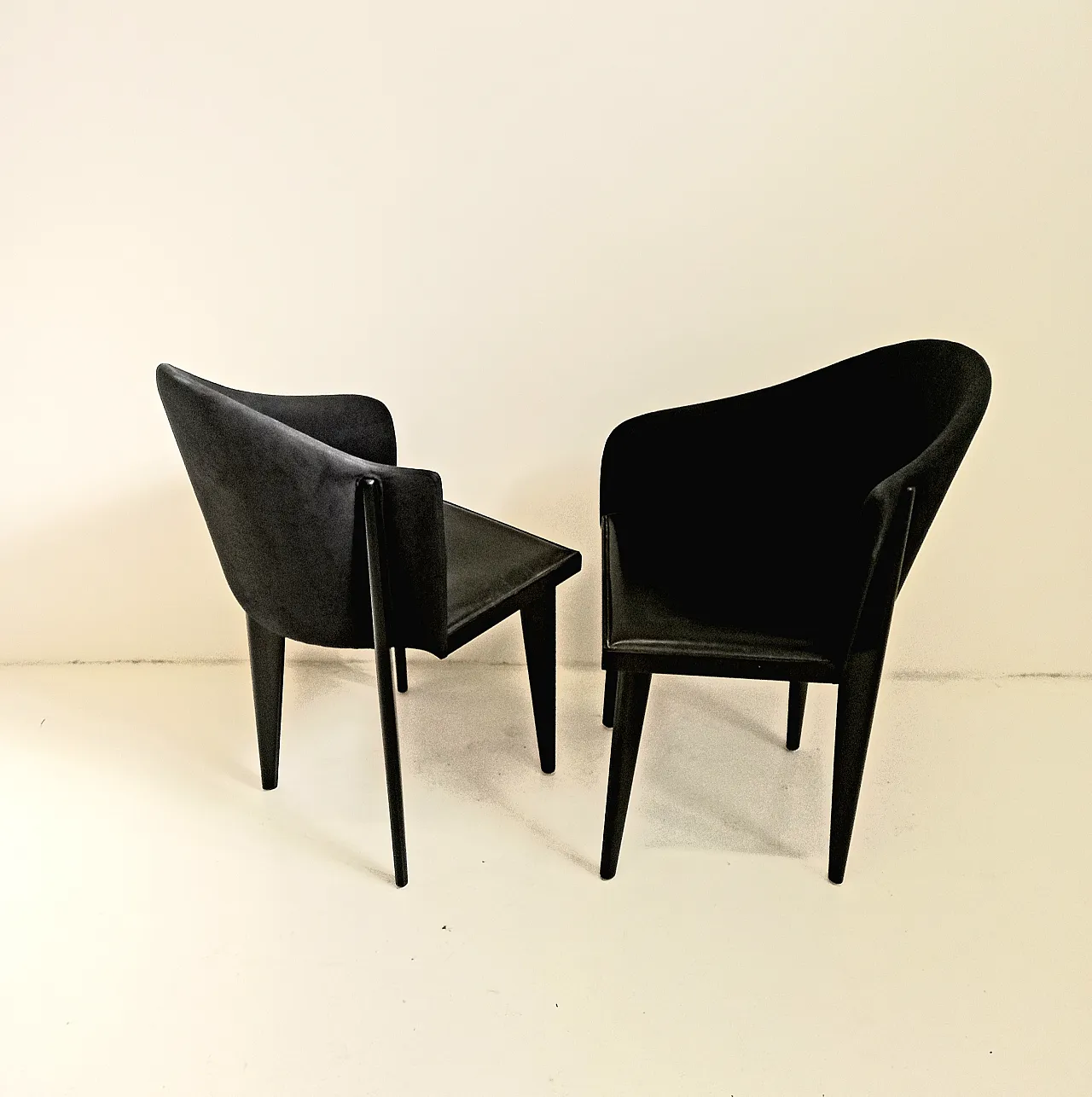 Pair of tuscan armchairs, 80s 3