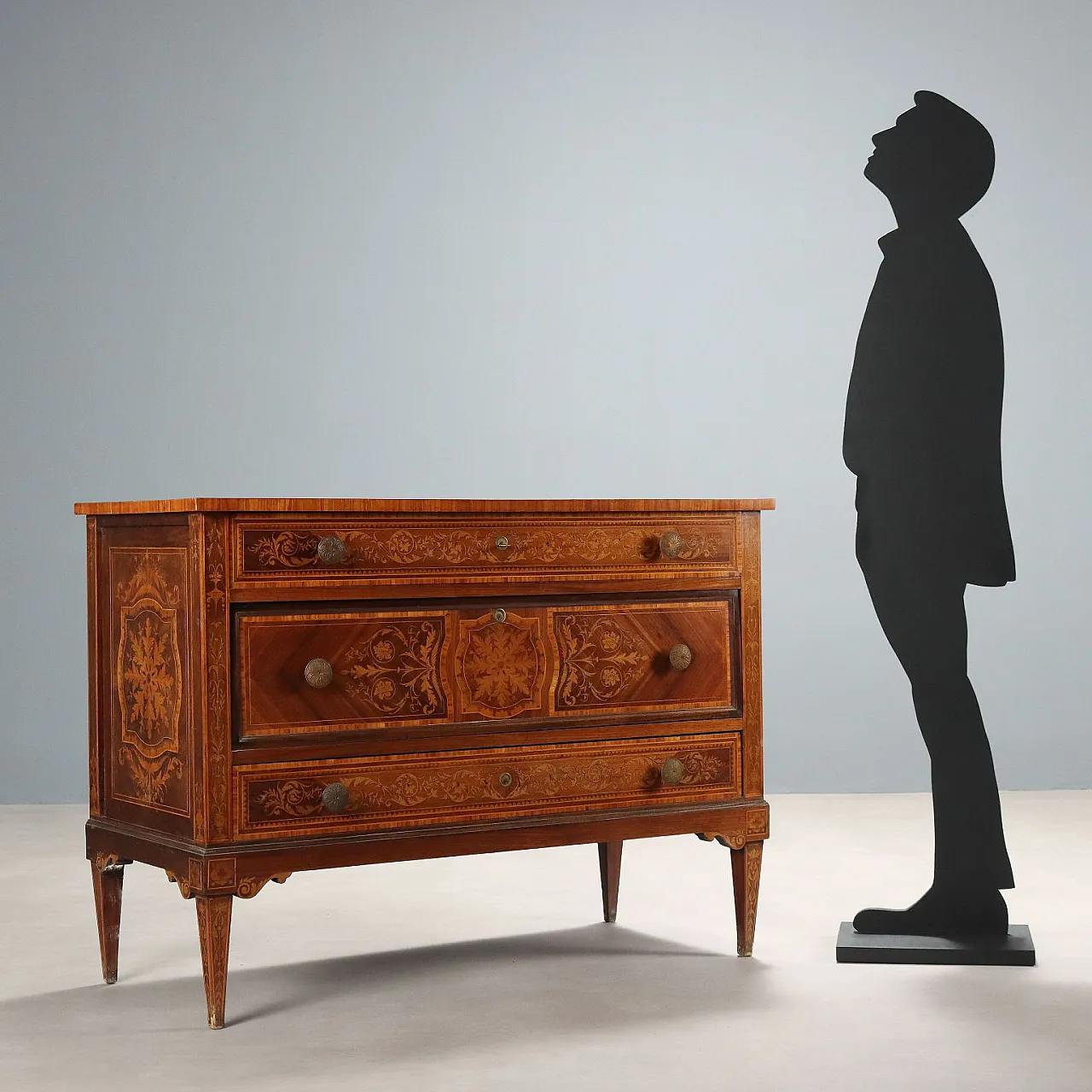 Neoclassical chest of drawers with 3 drawers, 20th century 2