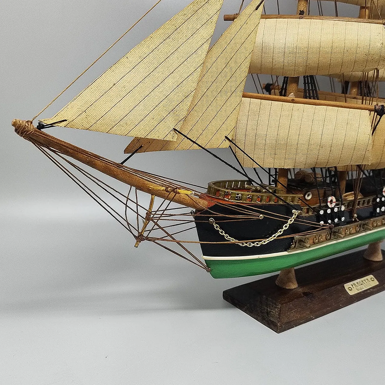 Fragata Siglo XVIII model ship, 1970s 6