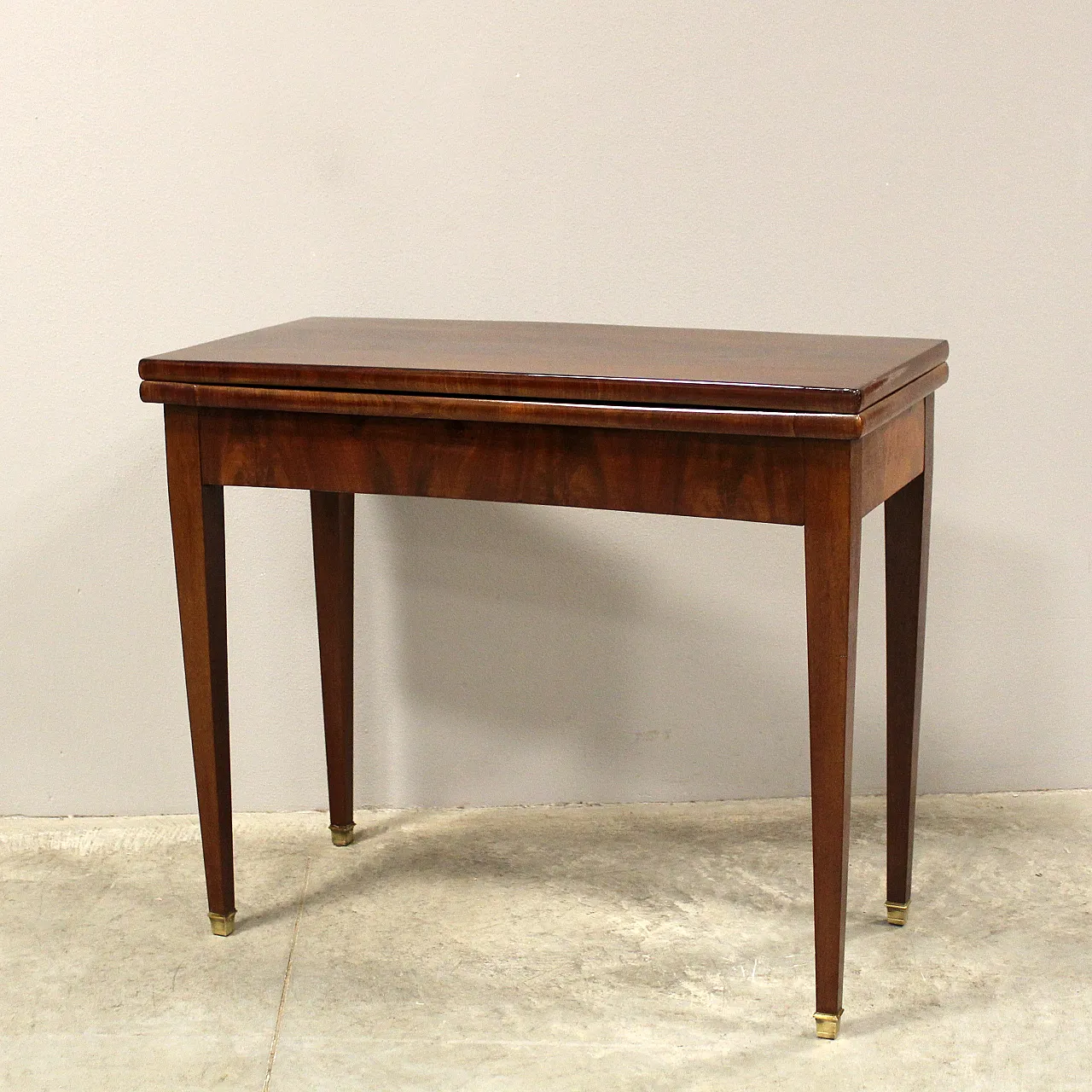 Game table in mahogany '800 2