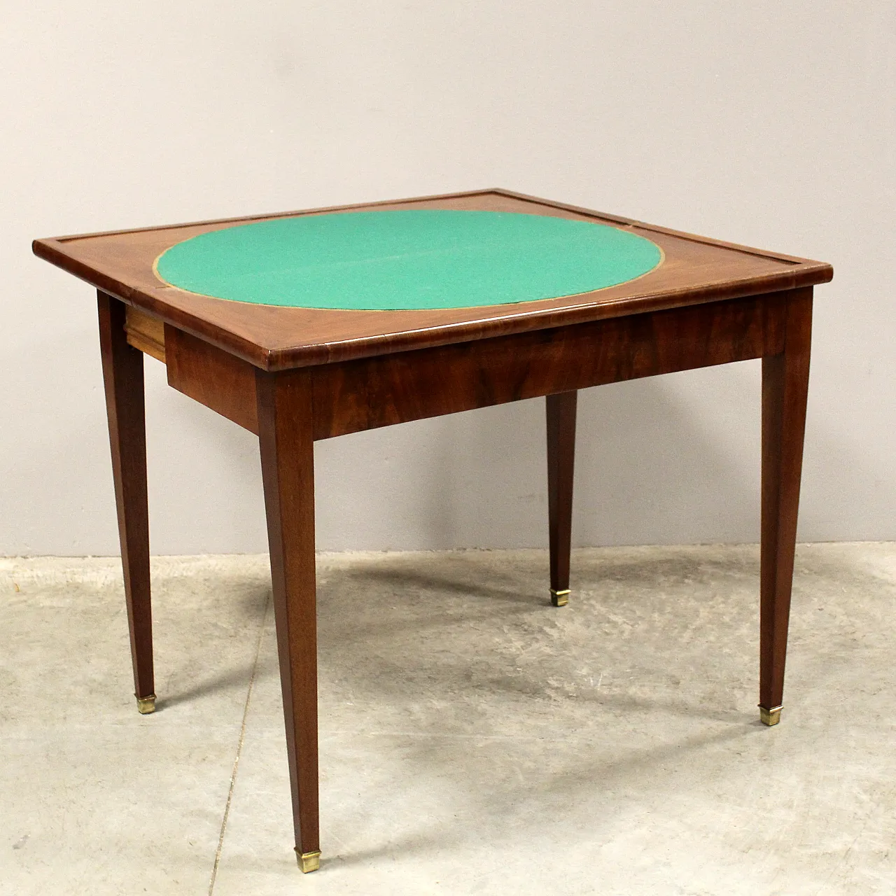 Game table in mahogany '800 5