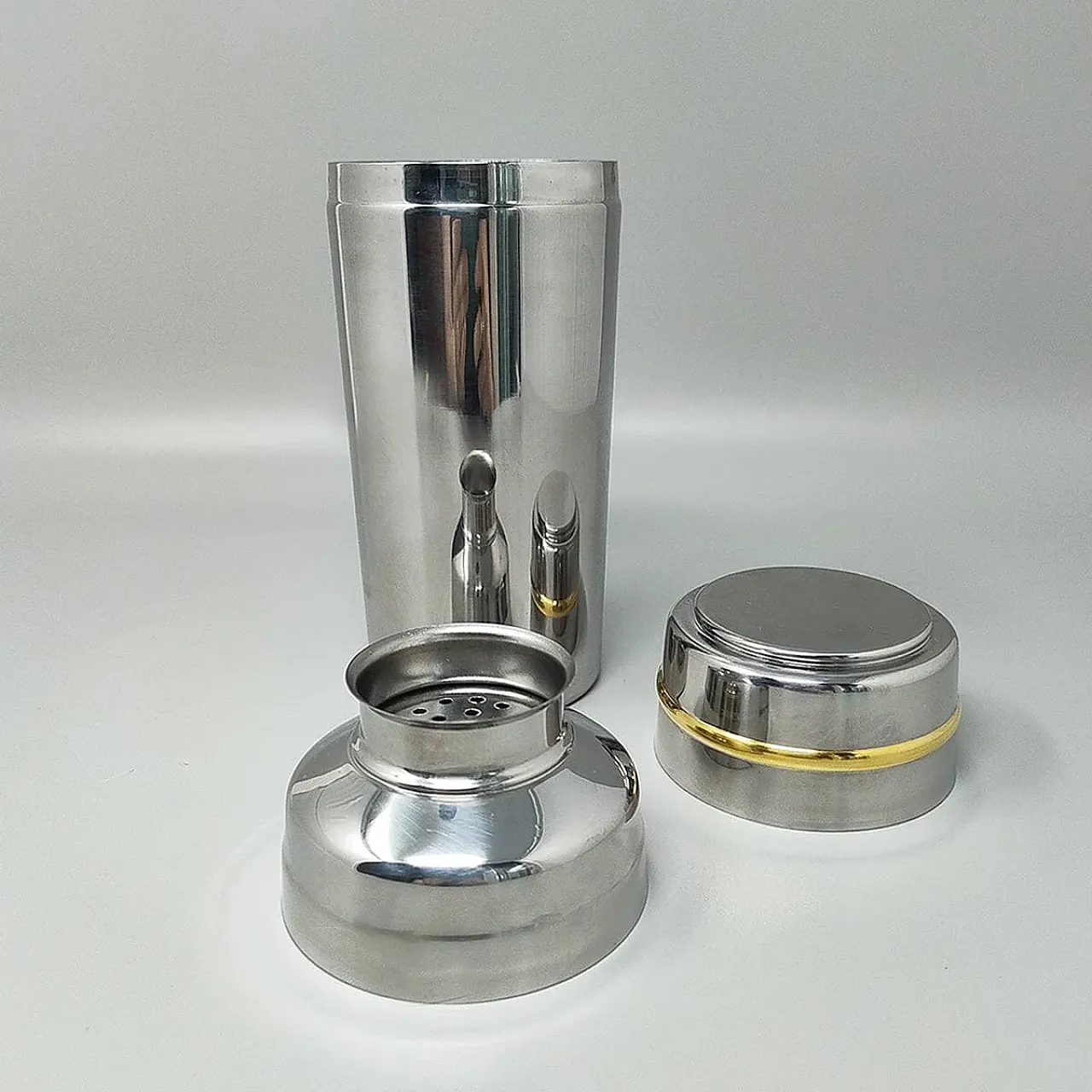 Gold and steel cocktail shaker with bucket, 1970s 5