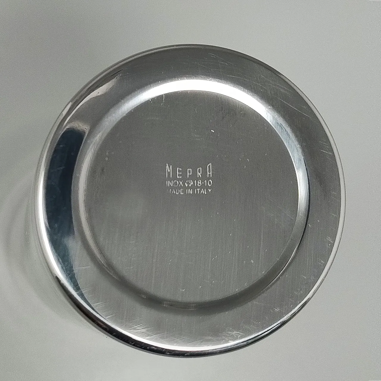 Gold and steel cocktail shaker with bucket, 1970s 6