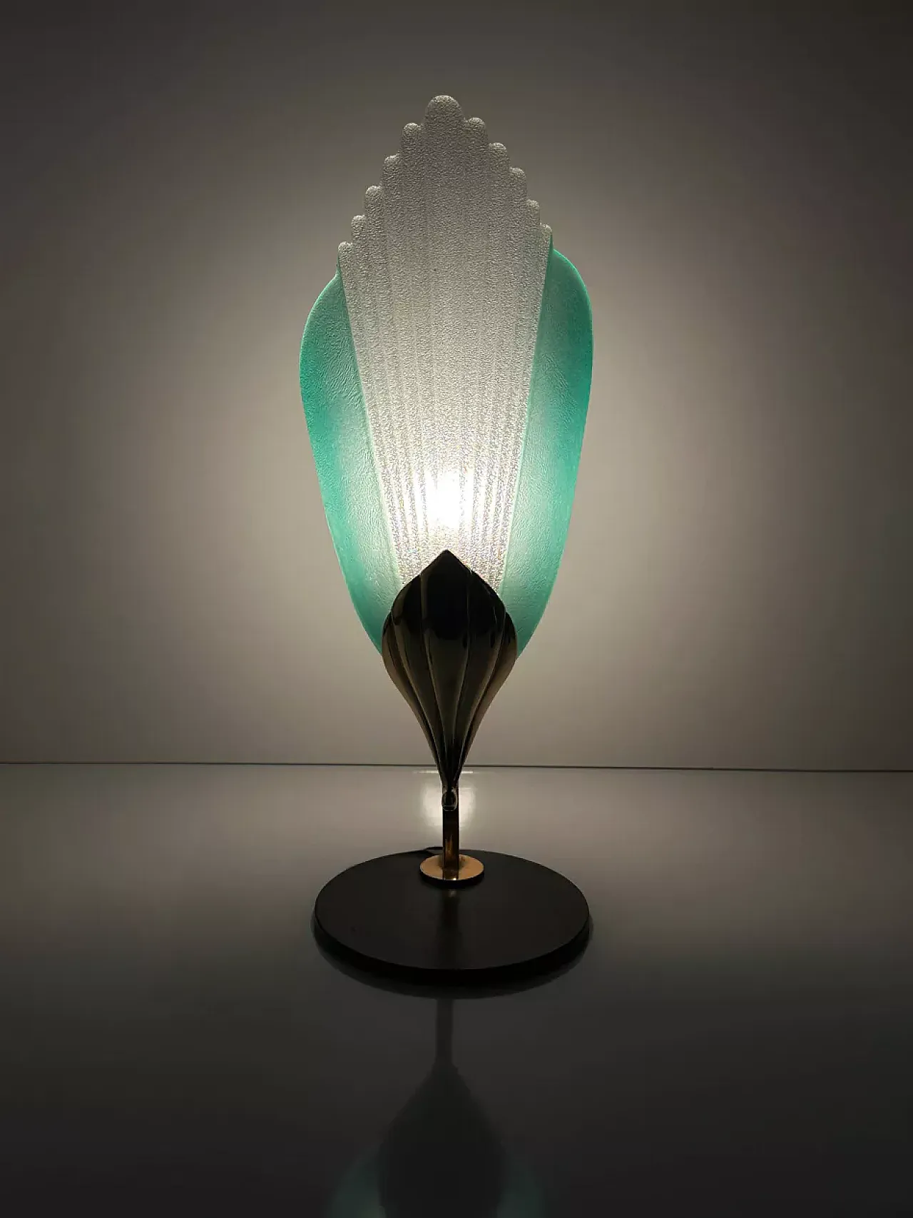 Pair of Nefertiti Murano table lamps Postmodern, 80s 7