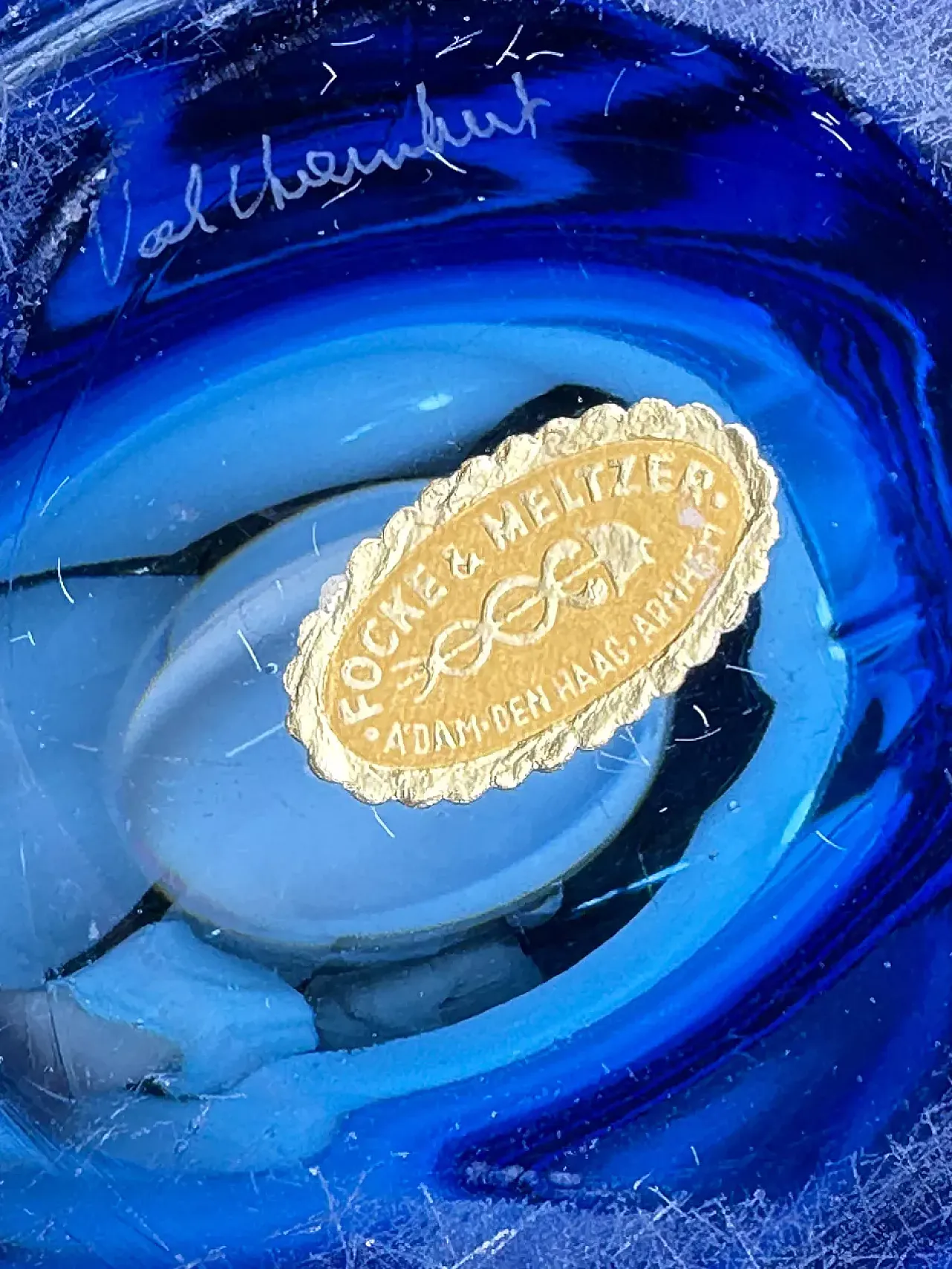 Large crystal glass fruit bowl by Focke & Meltzer Amsterdam 2