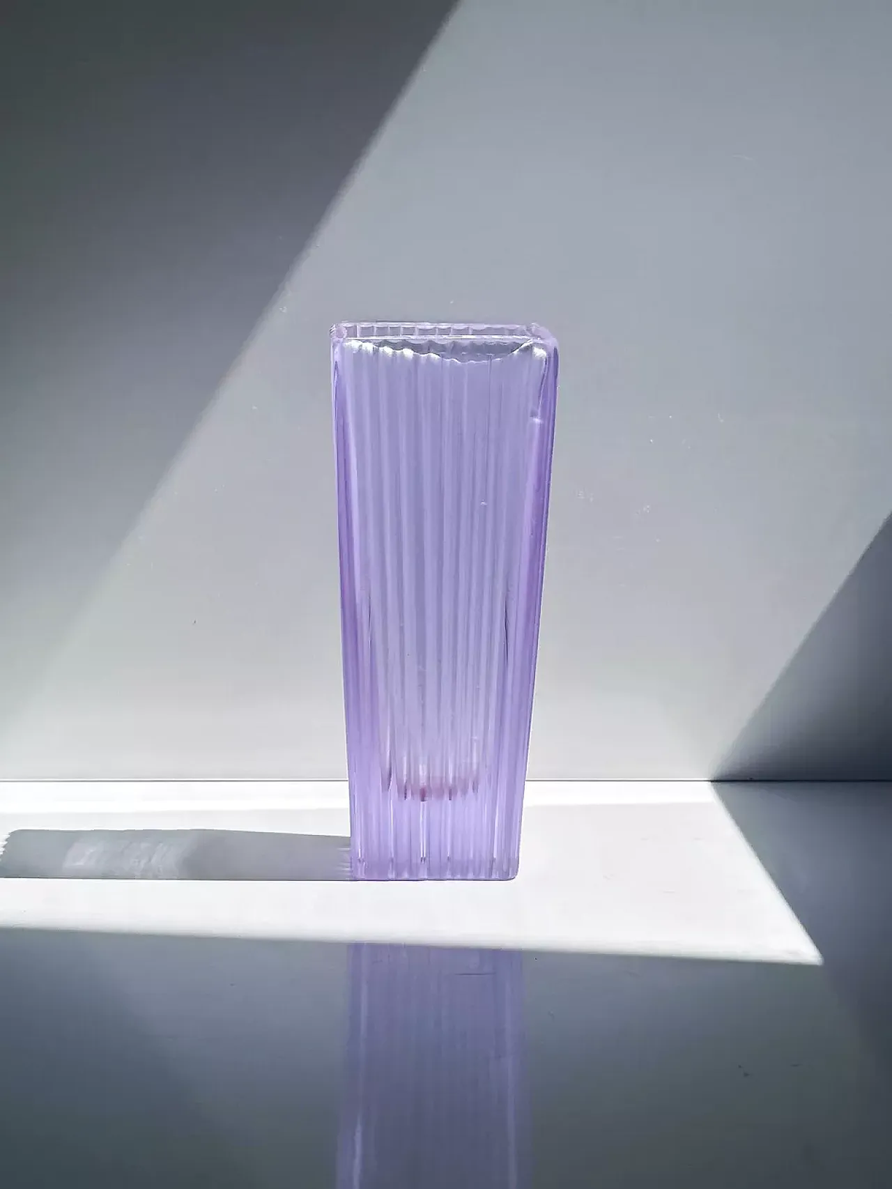 Alexandrite Glass Vase by Oldrich Lipa, 1958 5