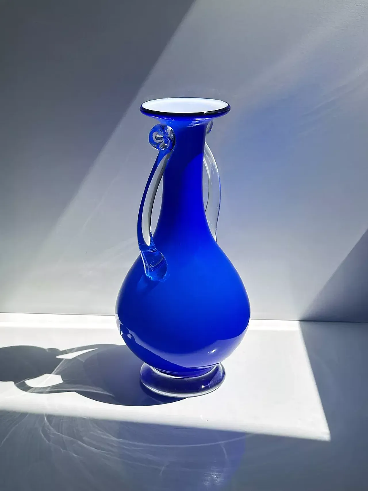 Postmodern handle vase kobalt blue postmodern 3