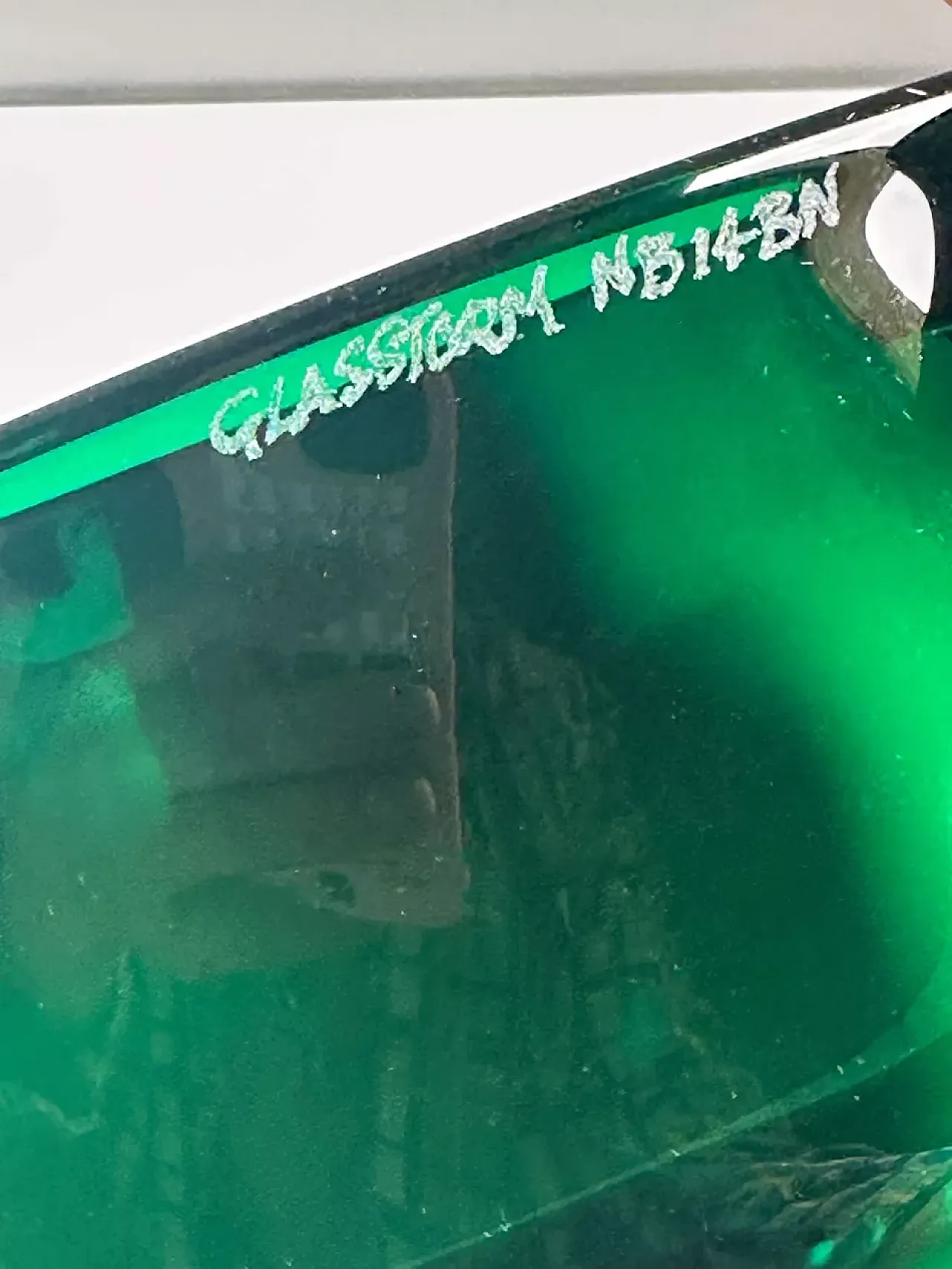 Ciotola di vetro fatta a mano di Glasstorm Scotland, anni '50 2