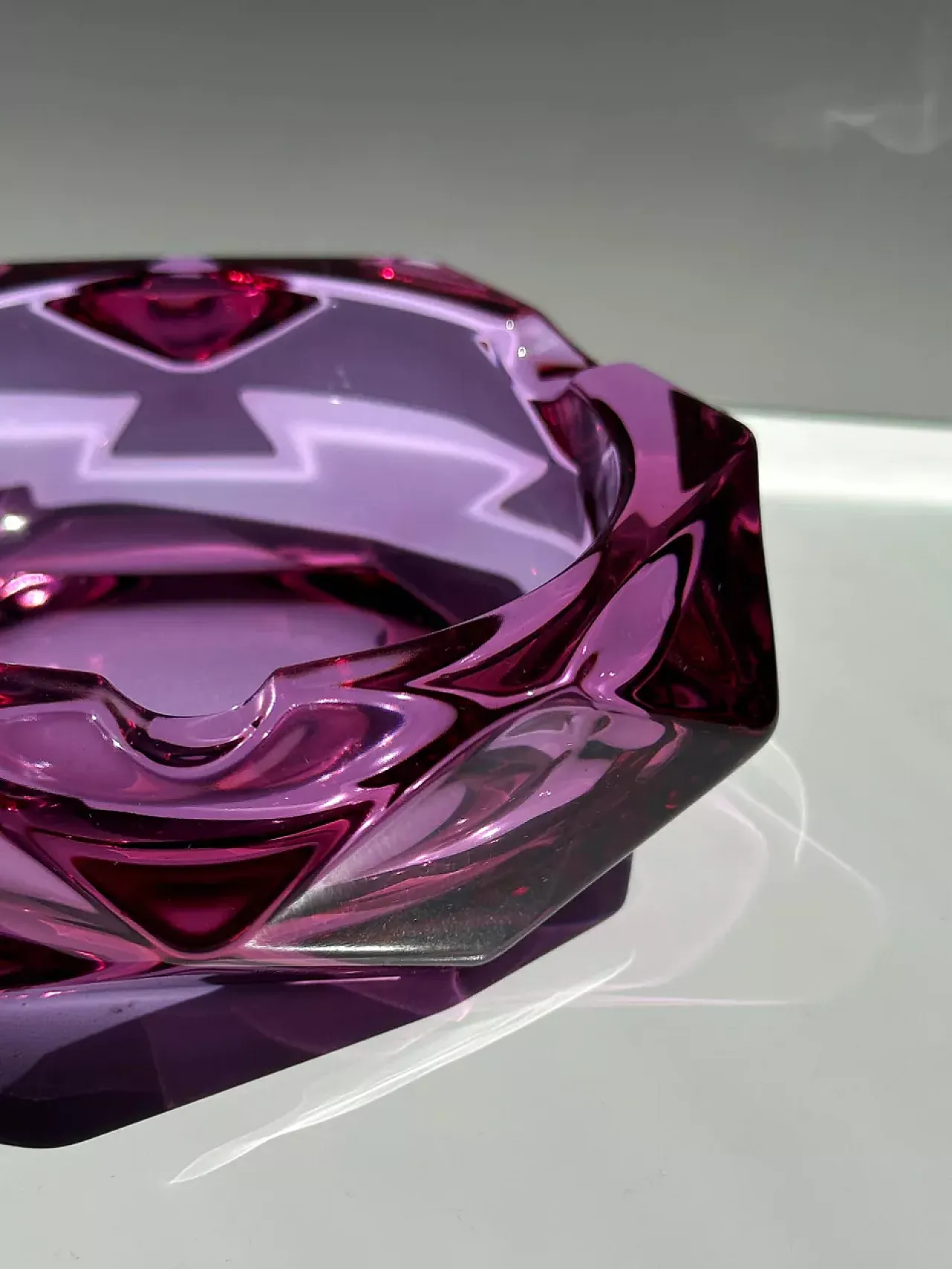 Murano Alexandrite Ashtray, anni '70 4