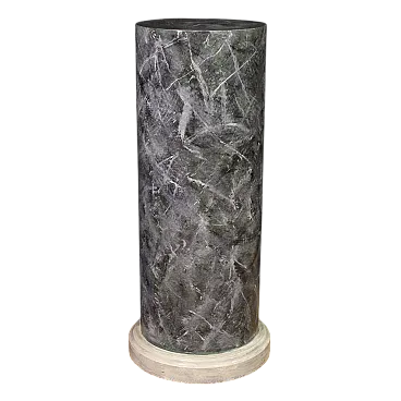 Italian lacquered and painted column of the twentieth century