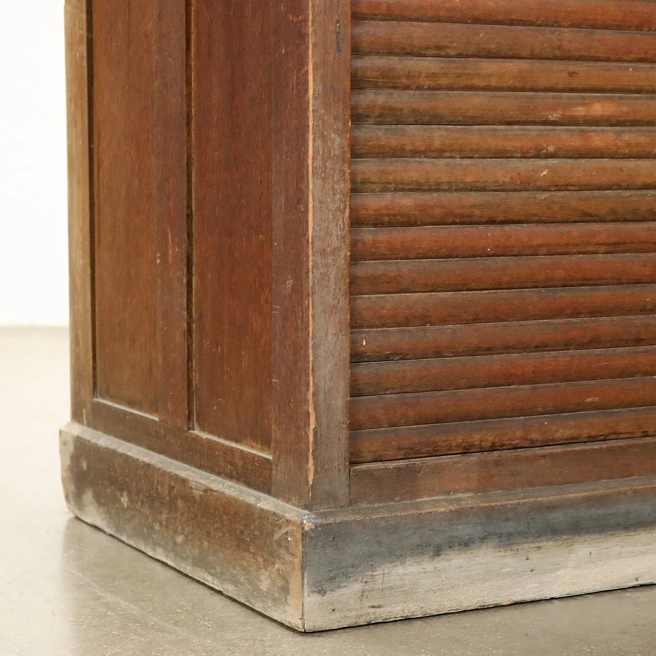 Armadio a rullo cassetti in faggio, primo '900 10