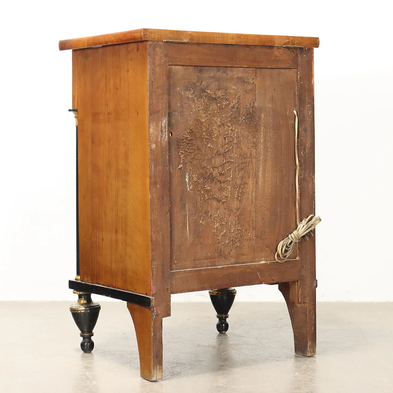 Comodino in legno, '800 10