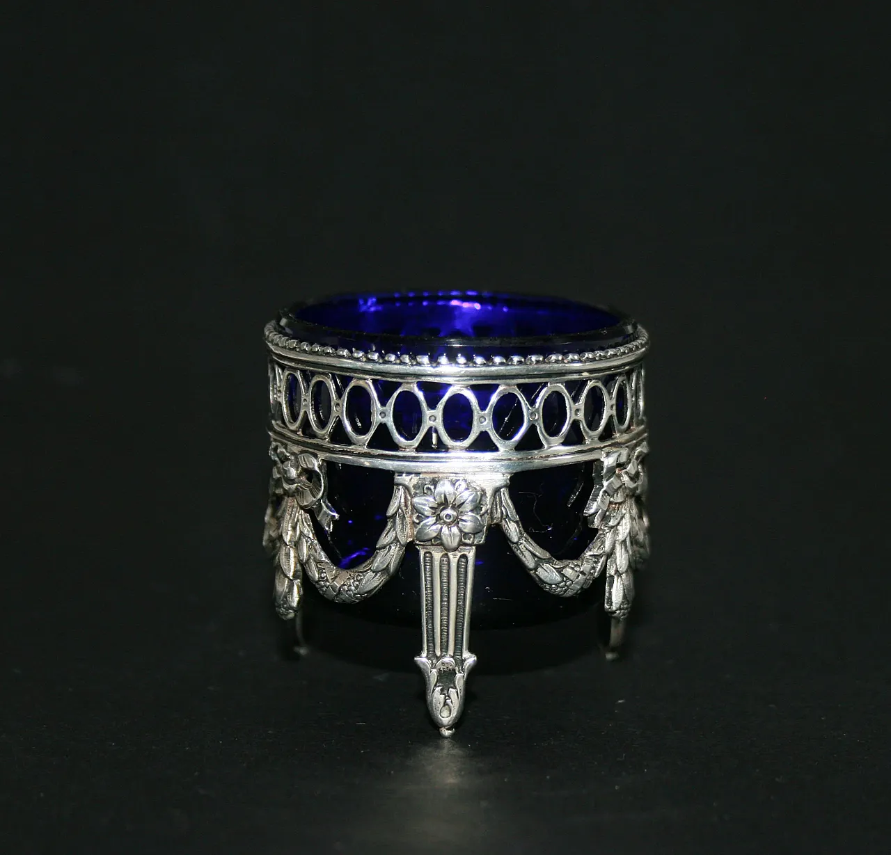 Saliera in Argento con Vetro Blu stile Luigi XVI, 1930 1