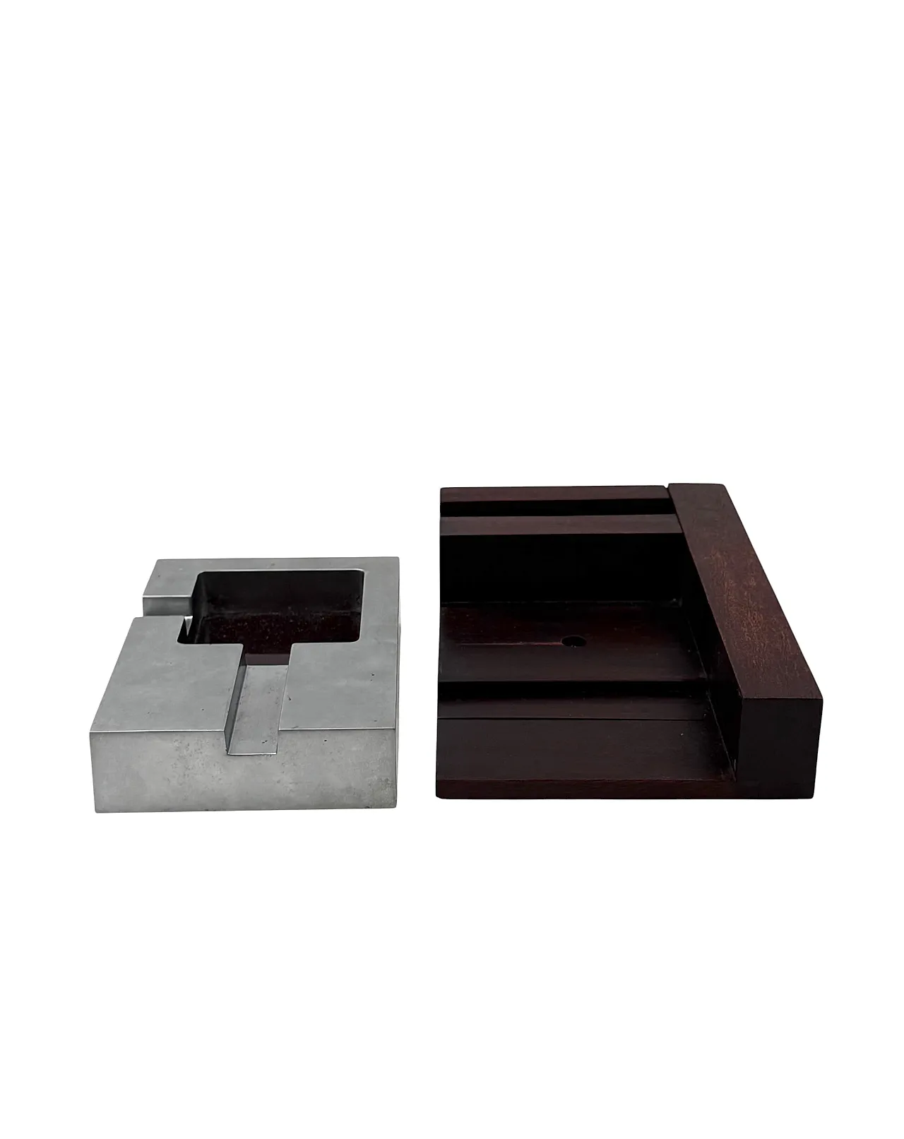 Modern Moogan MoDcen's Placenerere, Alfred Dunhill UK 1970s 12