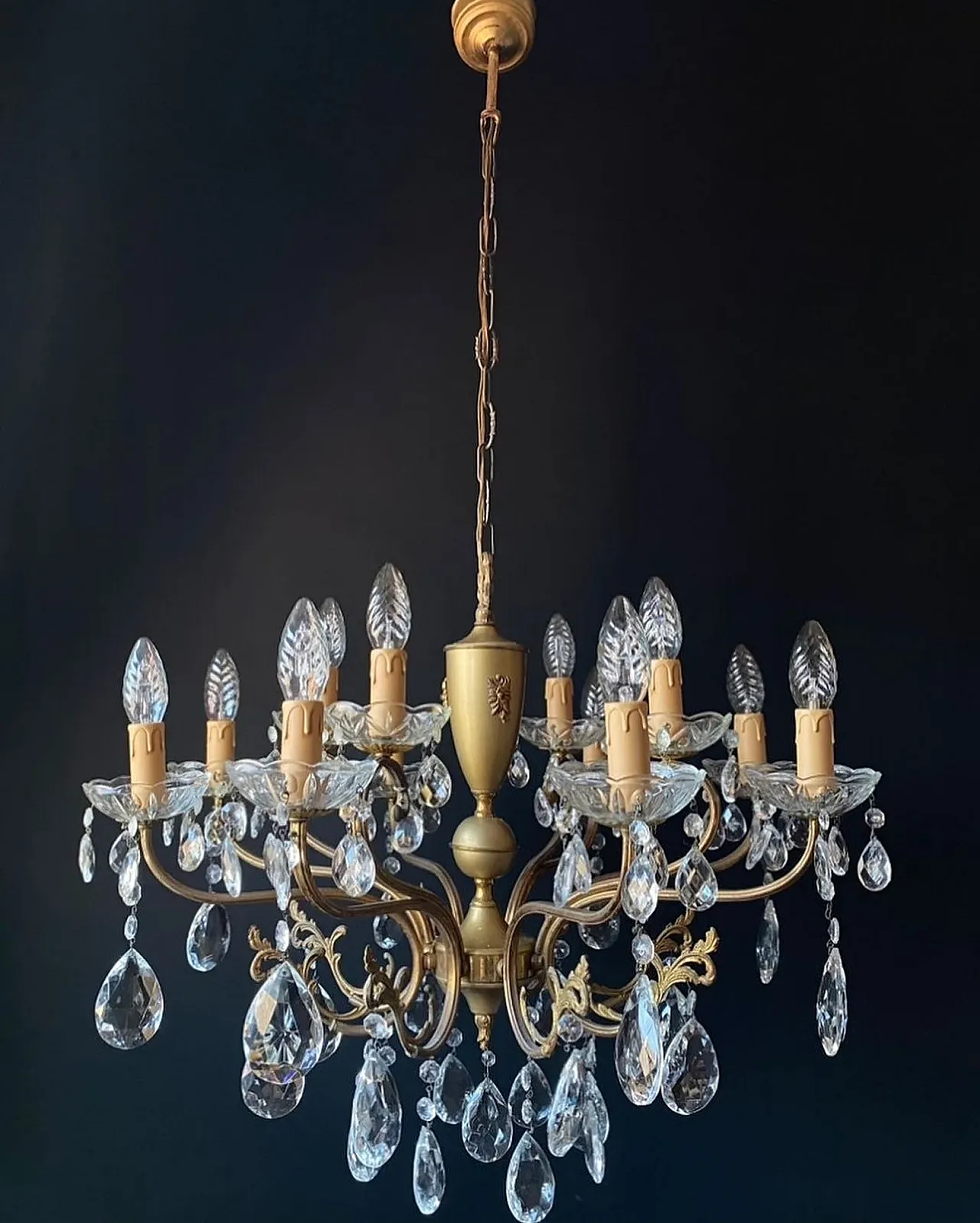 Metal and glass chandelier with 8 arms and 12 lights, 1950s 2