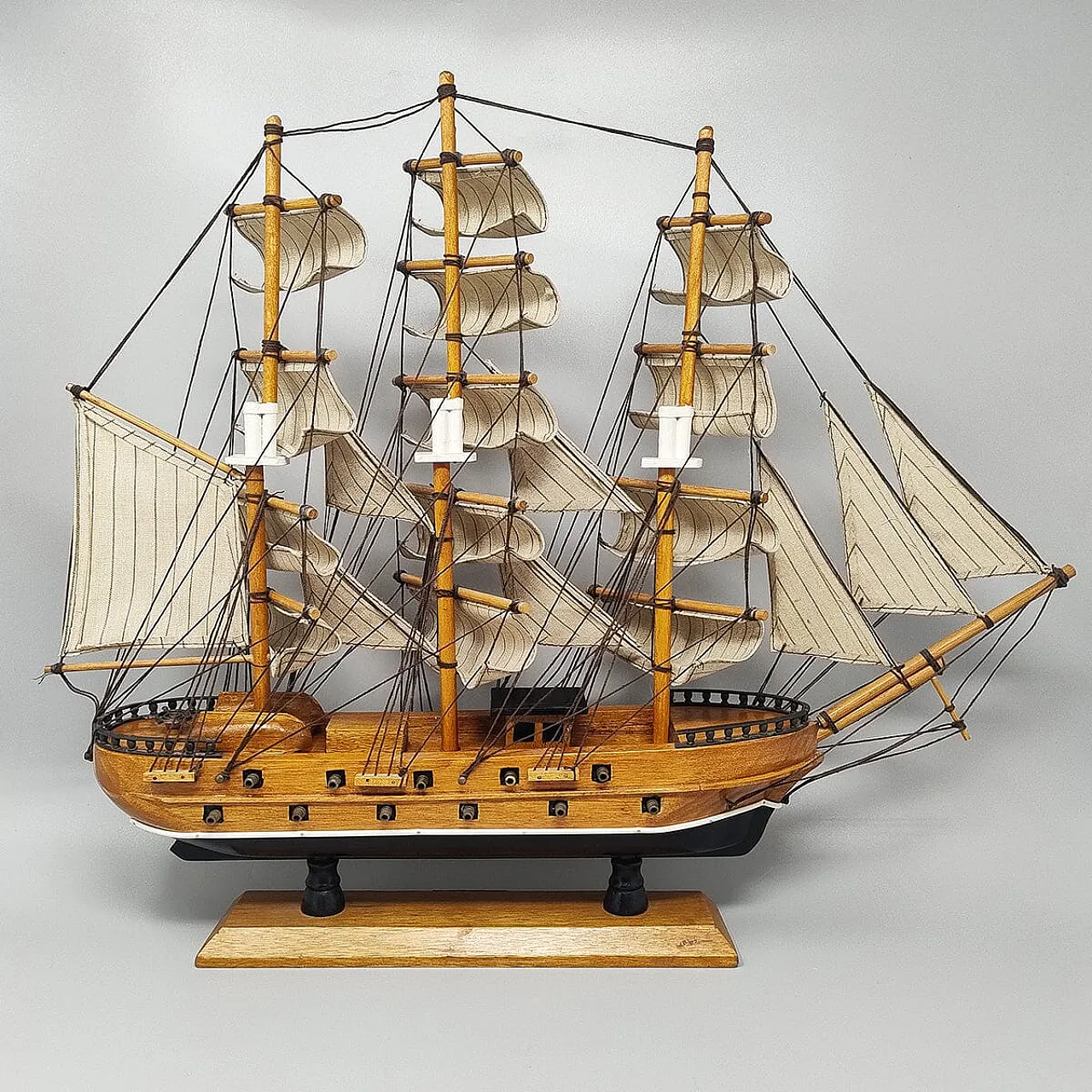 MayFlower model ship, 1970s 4