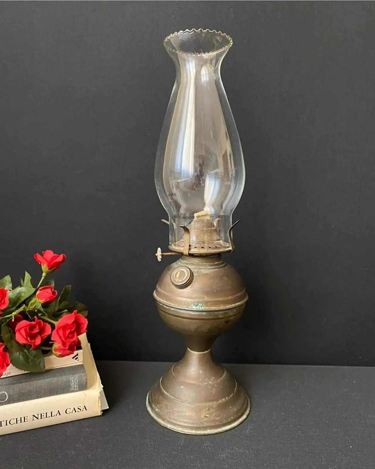 Lampada in rame con paralume in vetro, anni '40 2