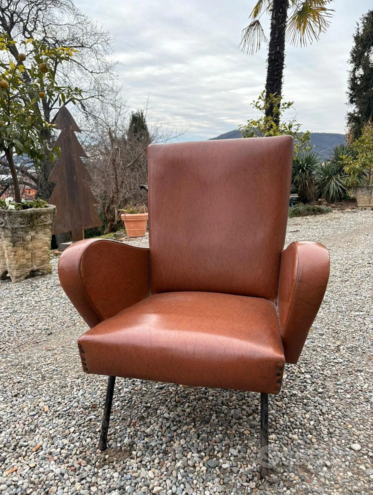 70s armchair 2