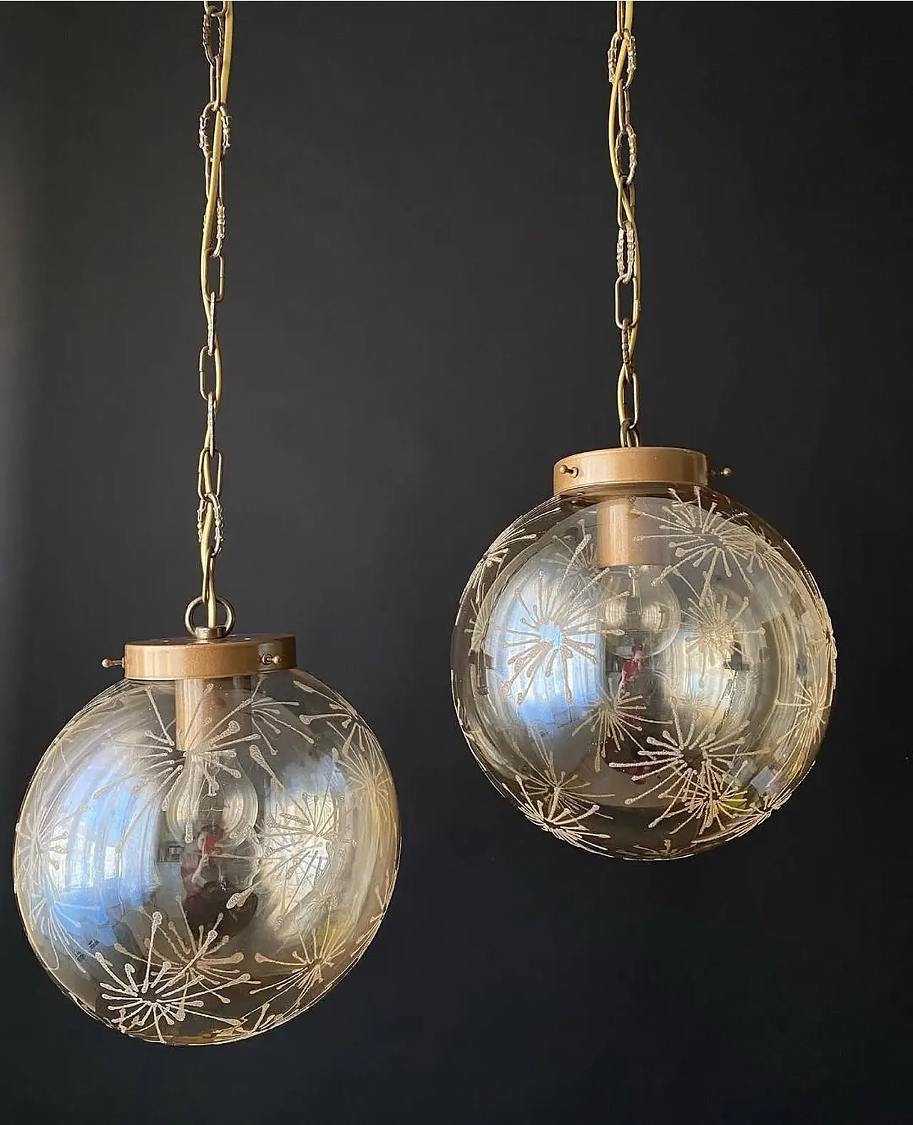 Pair of spherical chandeliers, 20th century 2