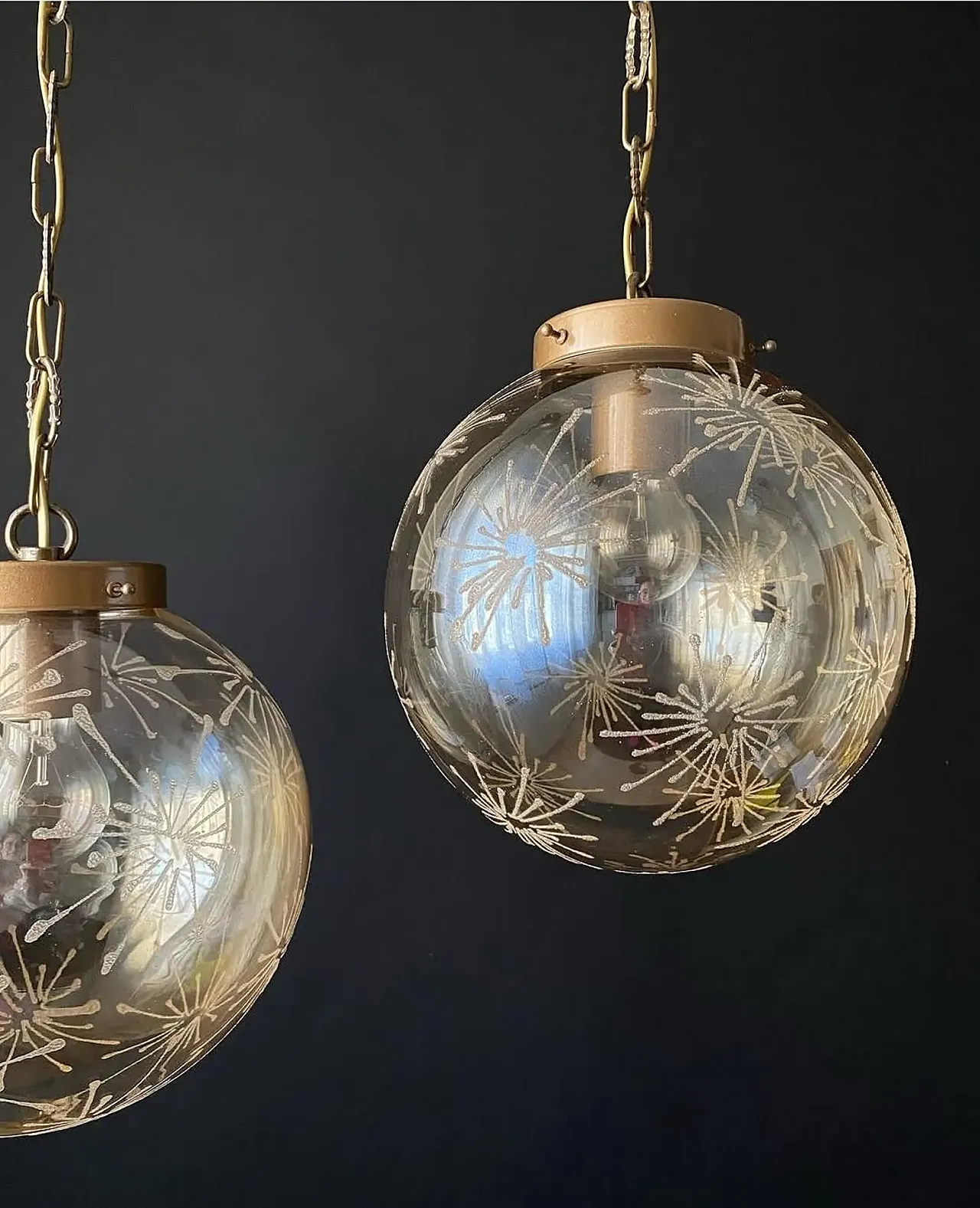 Pair of spherical chandeliers, 20th century 5