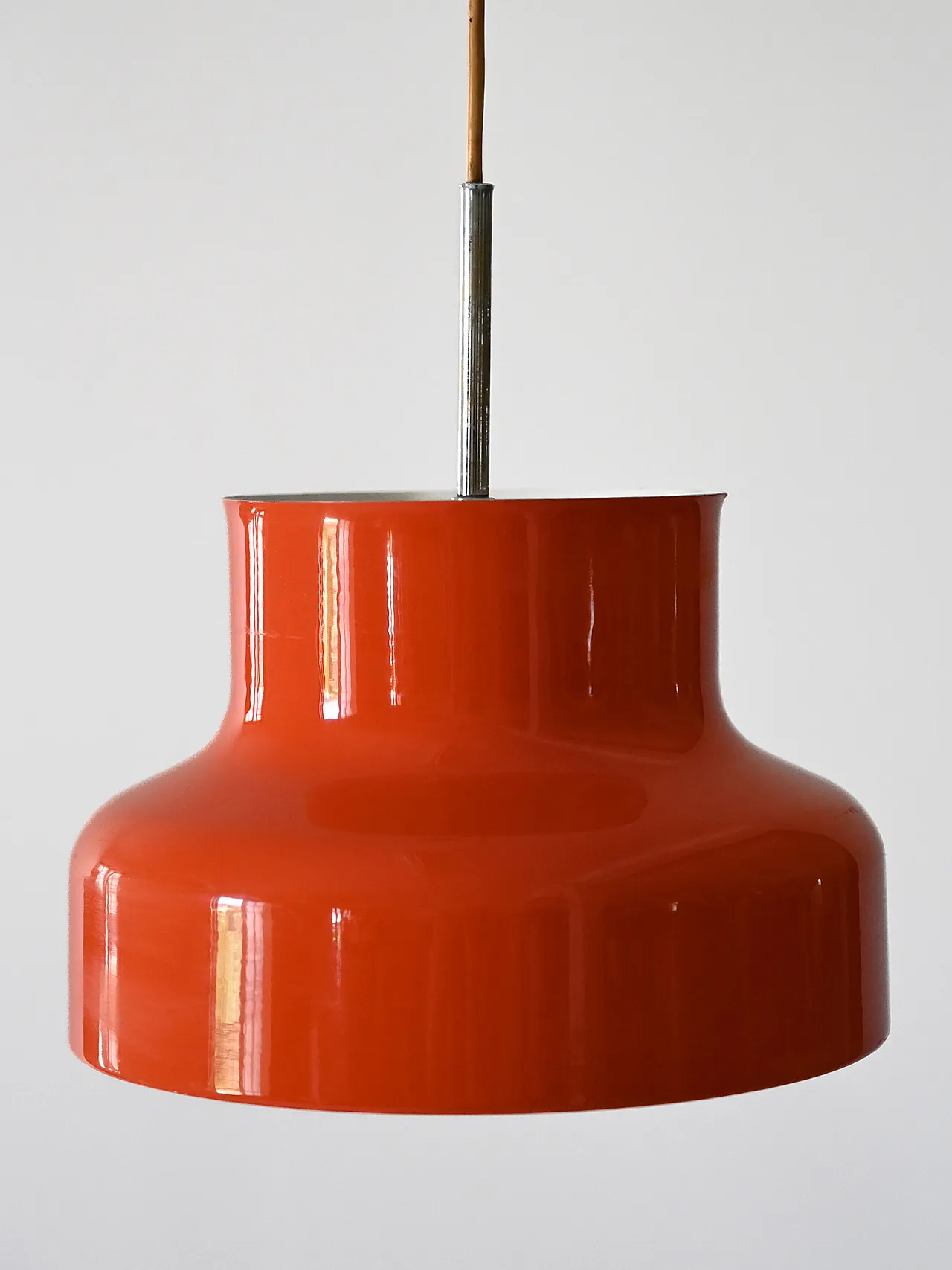 Orange bump lamp 1
