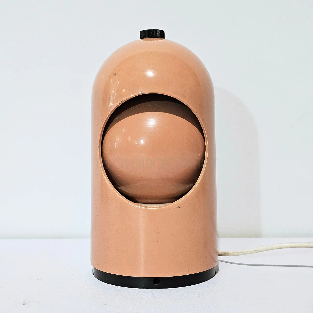 Lampada Eclisse modello Selene rosa di Alfredo Bianchi, anni '70 2