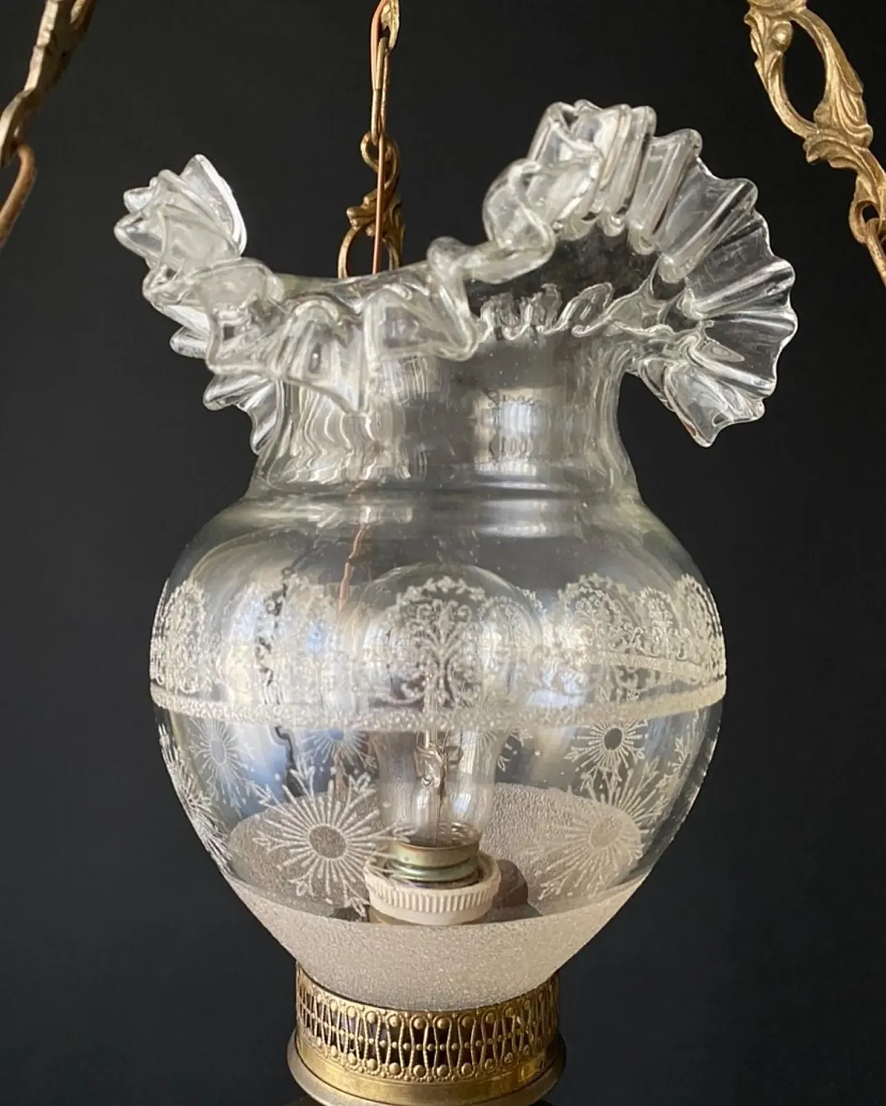 Chandelier in brass and glass, 1960s 9