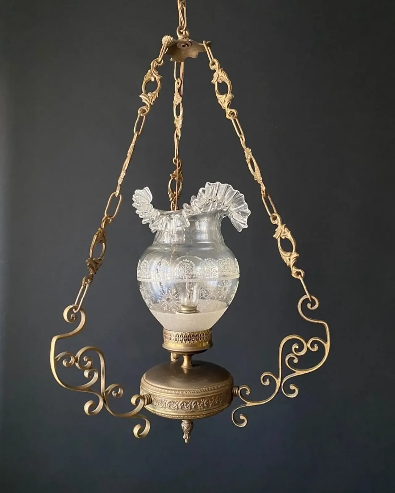 Chandelier in brass and glass, 1960s 11