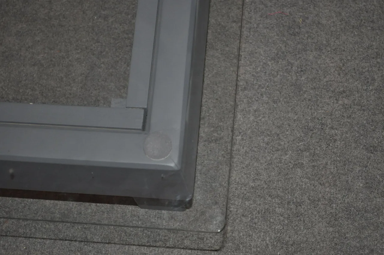 Tavolino da caffè moderno con piano in vetro, anni 2000 3