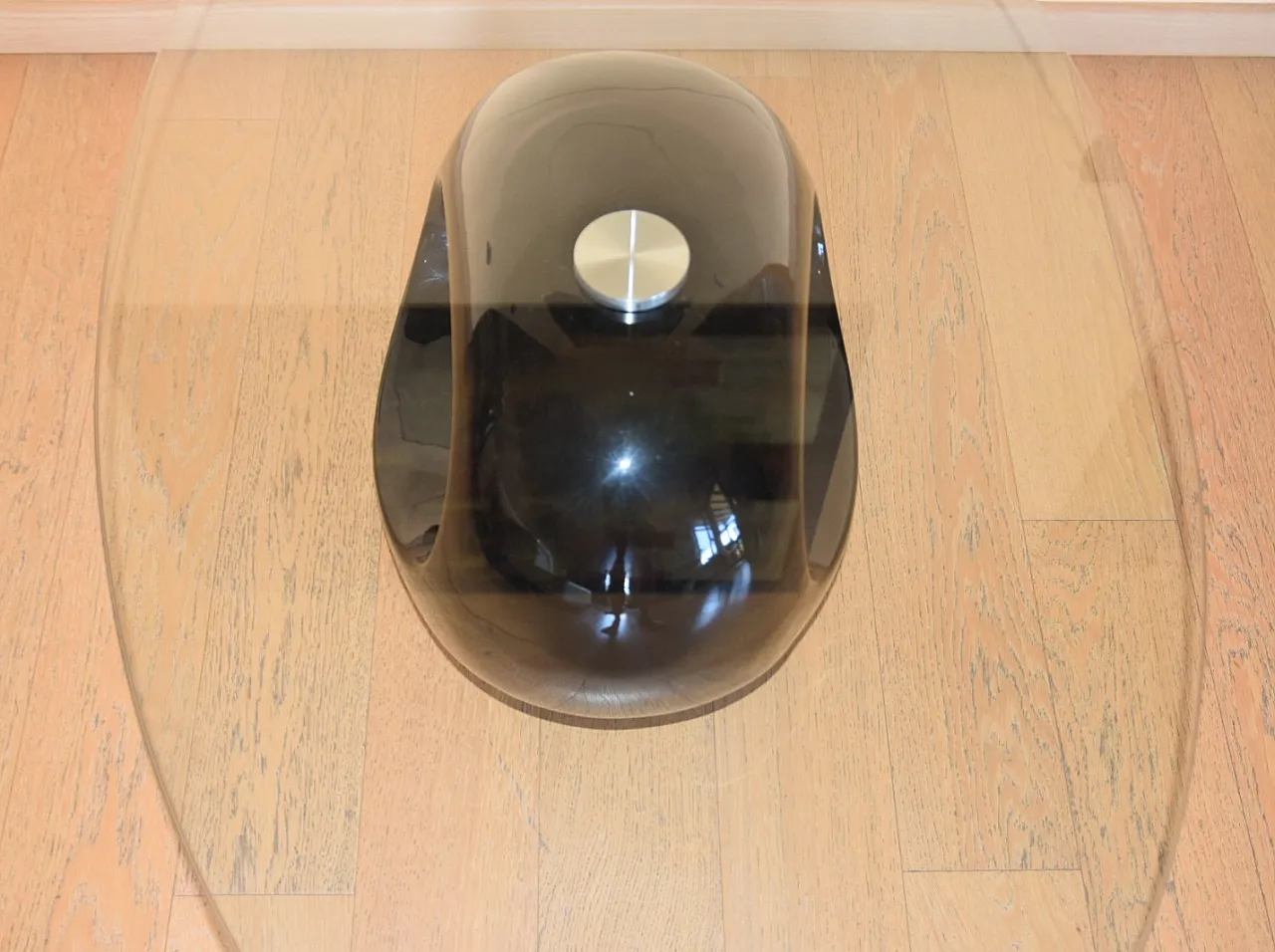 Tavolino moderno con vetro ovale, 2000s 15