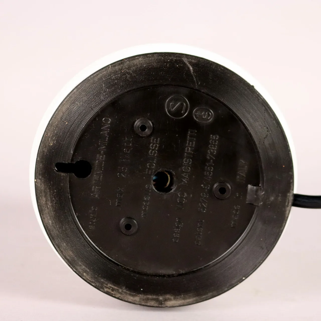 Lampada \'Eclisse\' di Vico Magistretti per Artemide 6