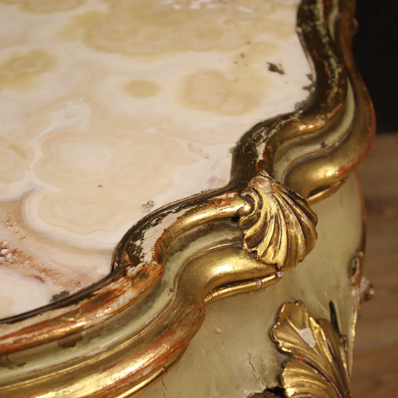 Venetian lacquered table in Louis XV style, 20th century 8