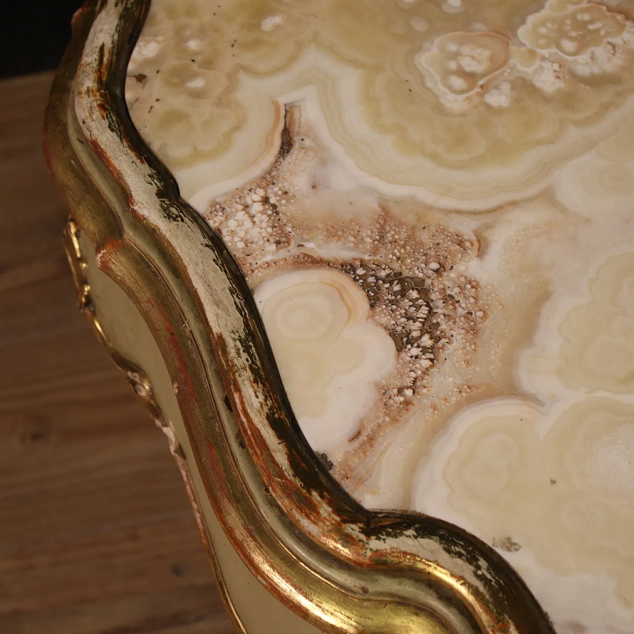 Venetian lacquered table in Louis XV style, 20th century 11