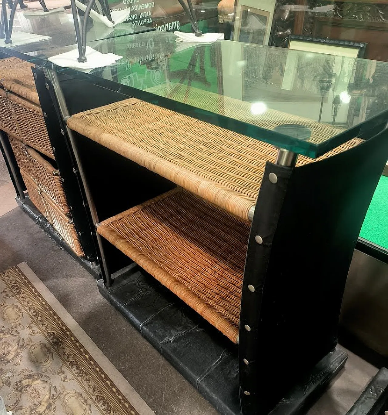 Mobile bar in acciaio con vimini di Toni Cordero, anni '70 2