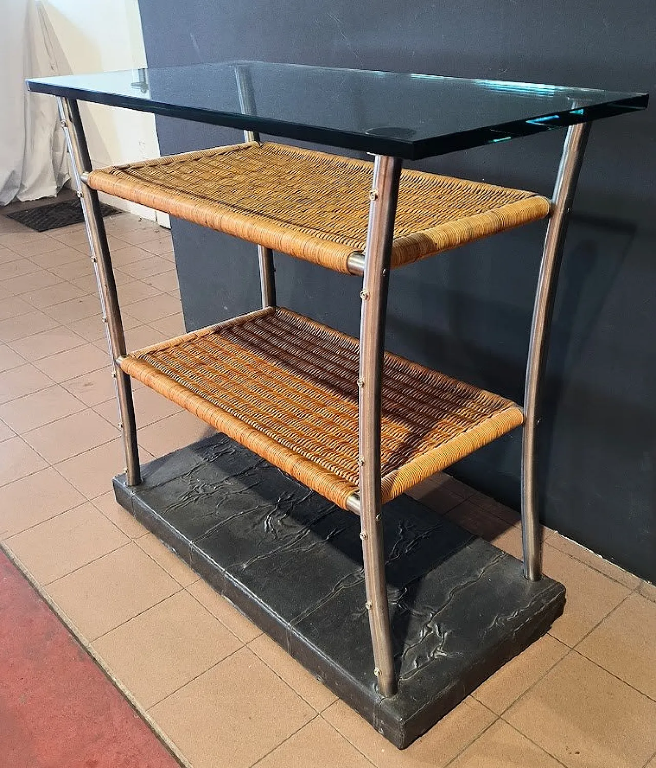 Mobile bar in acciaio con vimini di Toni Cordero, anni '70 4