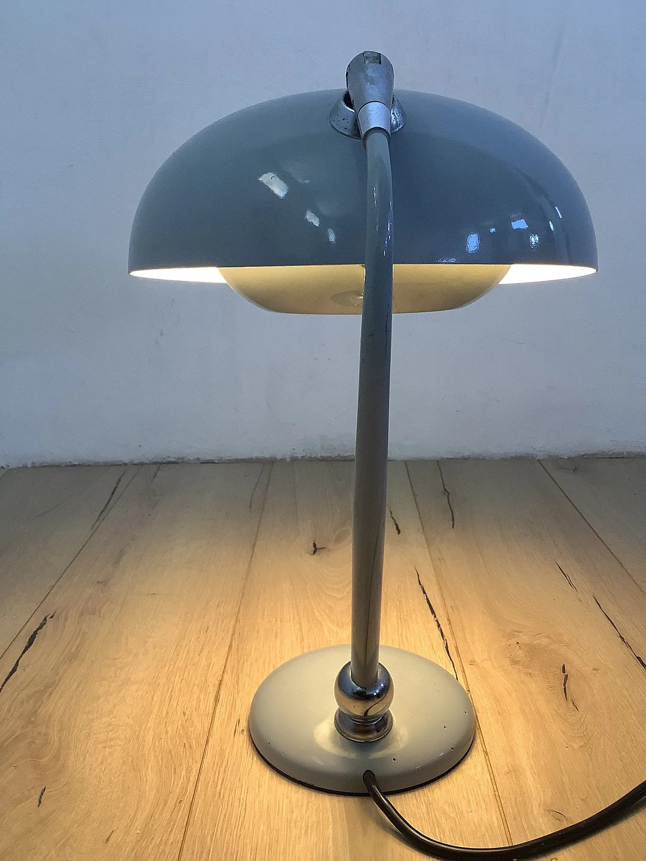 Table lamp Oscar Torlasco style, 50s 10