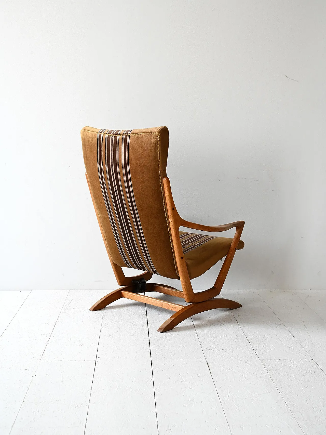 ORIGINAL 60's Original Scandinavian armchair with high backrest 3