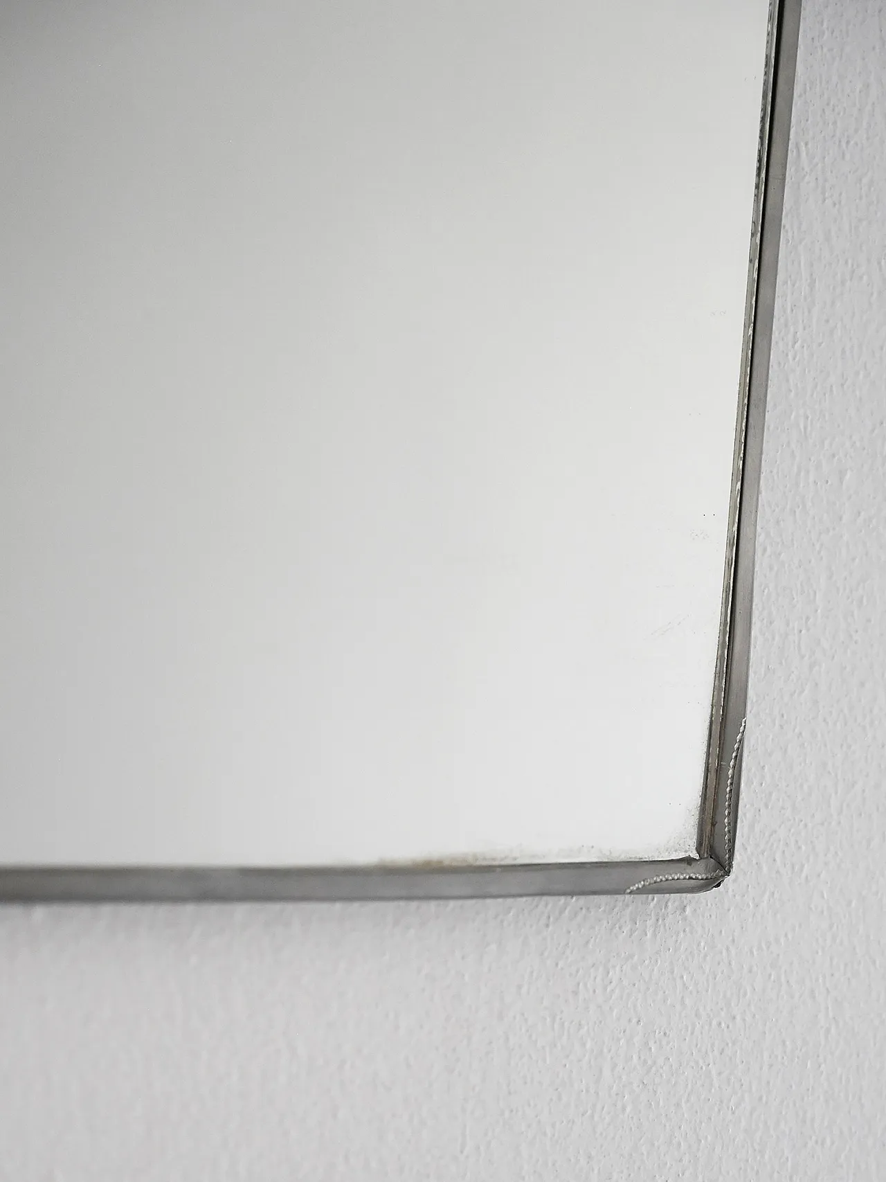 Specchio scandinavo Art Déco in stagno inciso, 1931 4