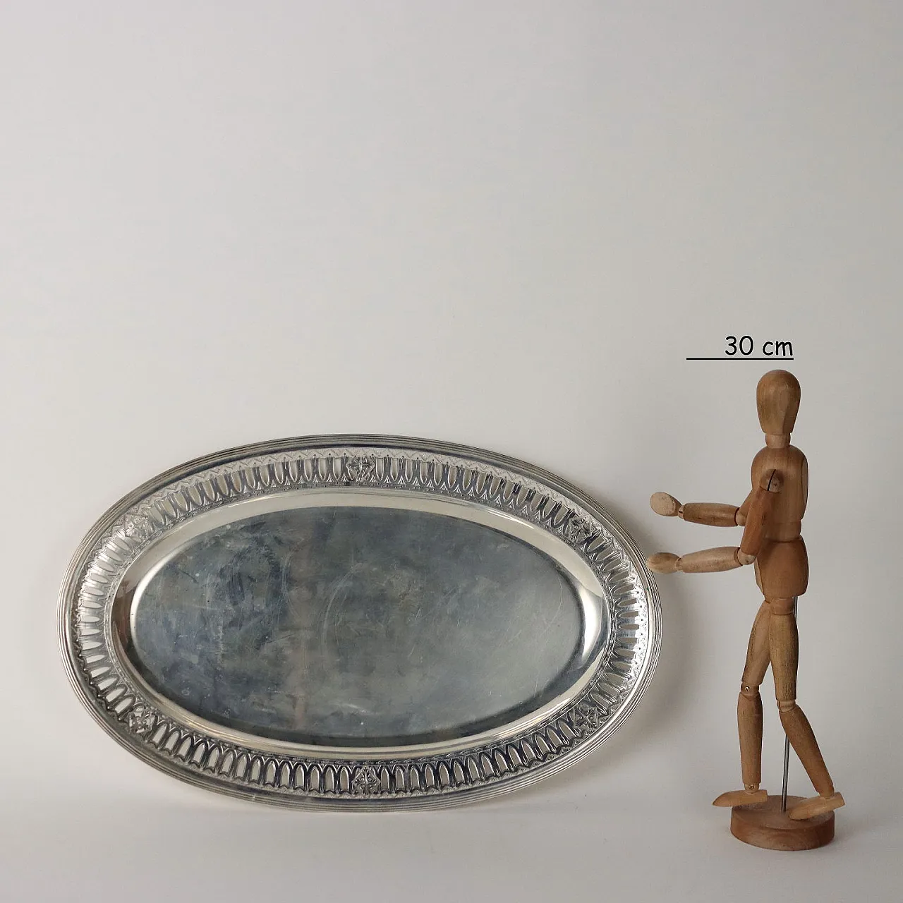 Oval silver tray by Manifattura Cesa Alessandria, early 20th century 2