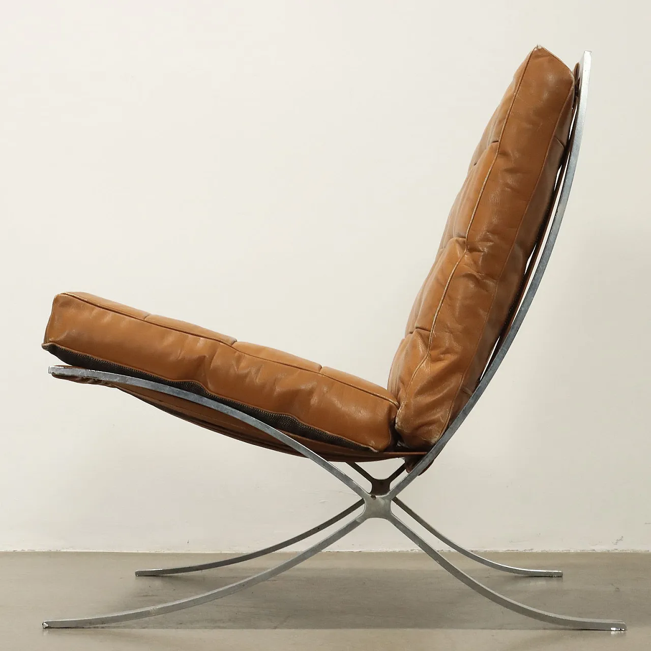 Coppia di Poltrone nello stile Barcelona, anni '70 4