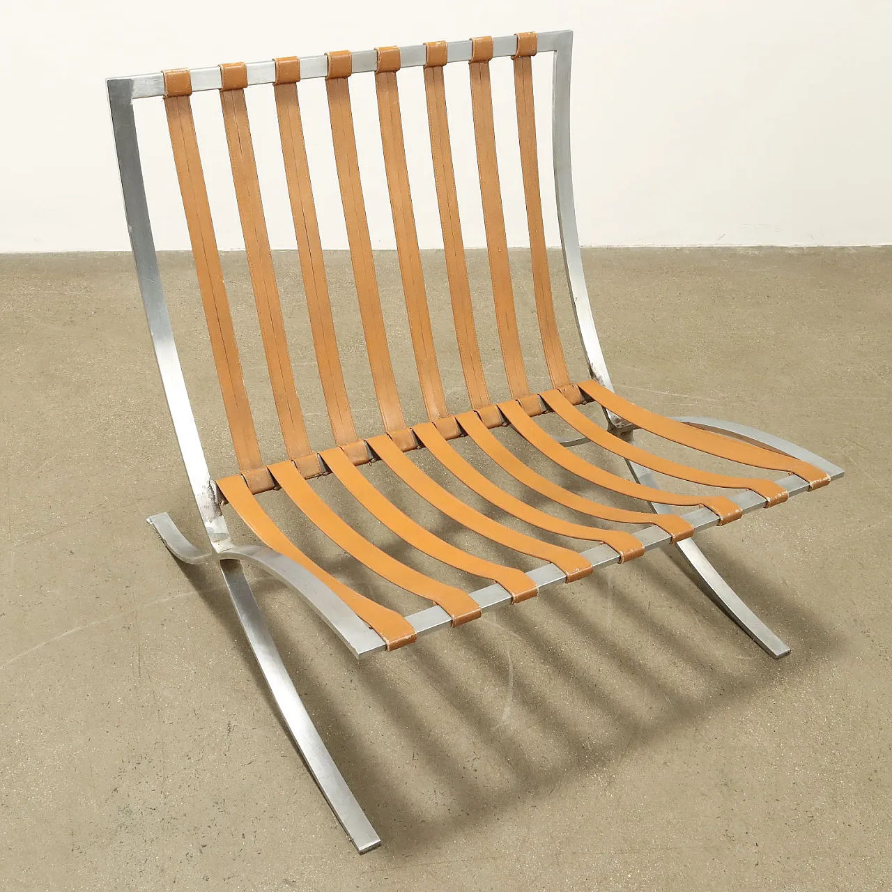 Coppia di Poltrone nello stile Barcelona, anni '70 9