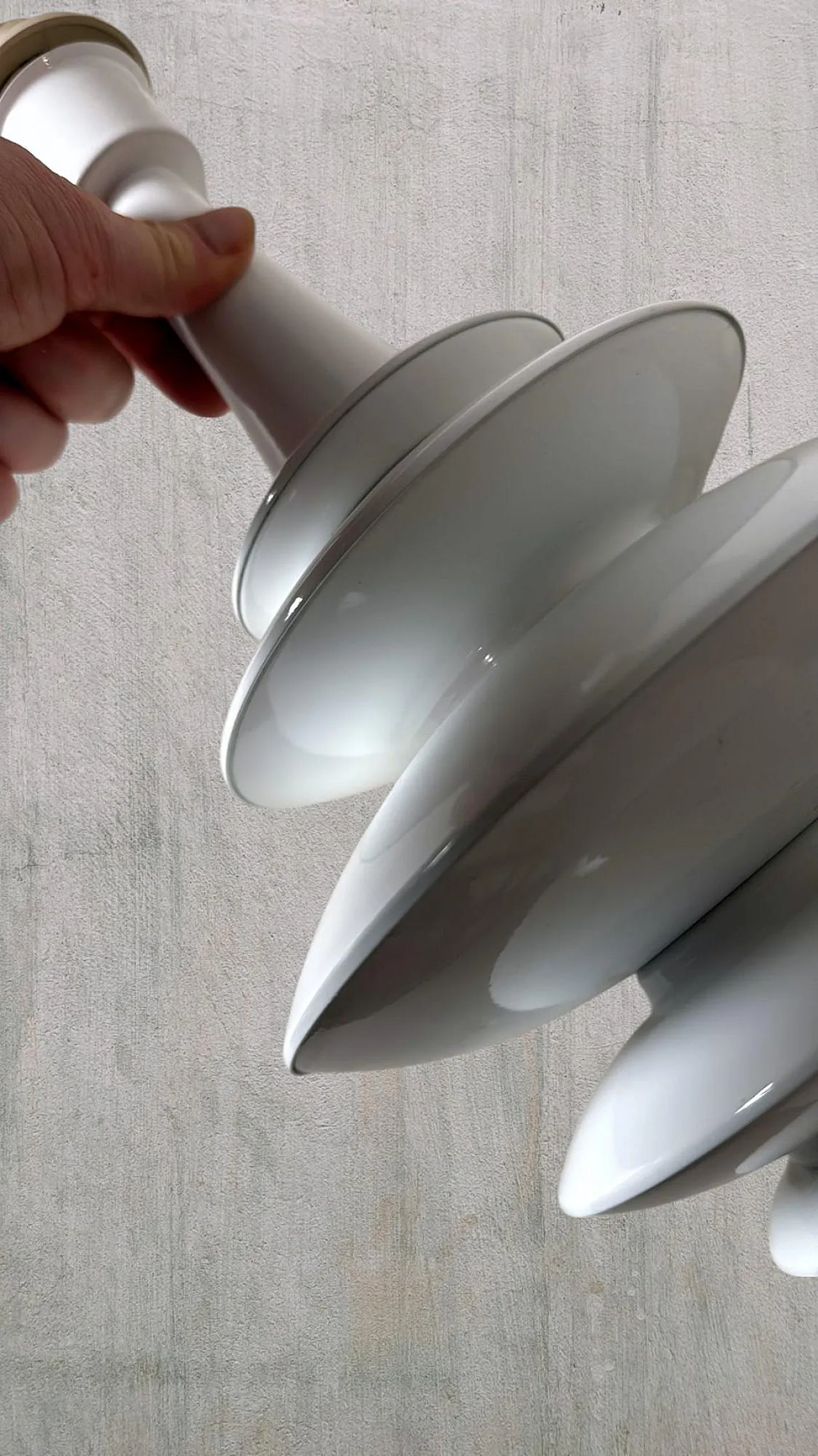 Lampada in alluminio verniciato in stile Arredoluce, anni '60 16