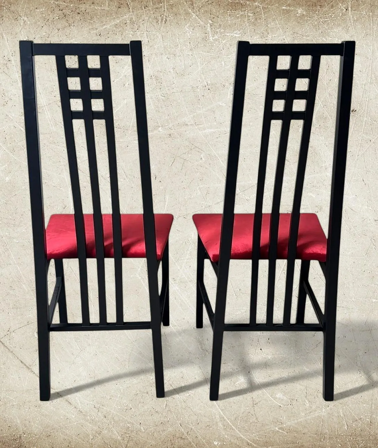 Pair of Mackintosh-style chairs in wood and velvet, 1970s 7