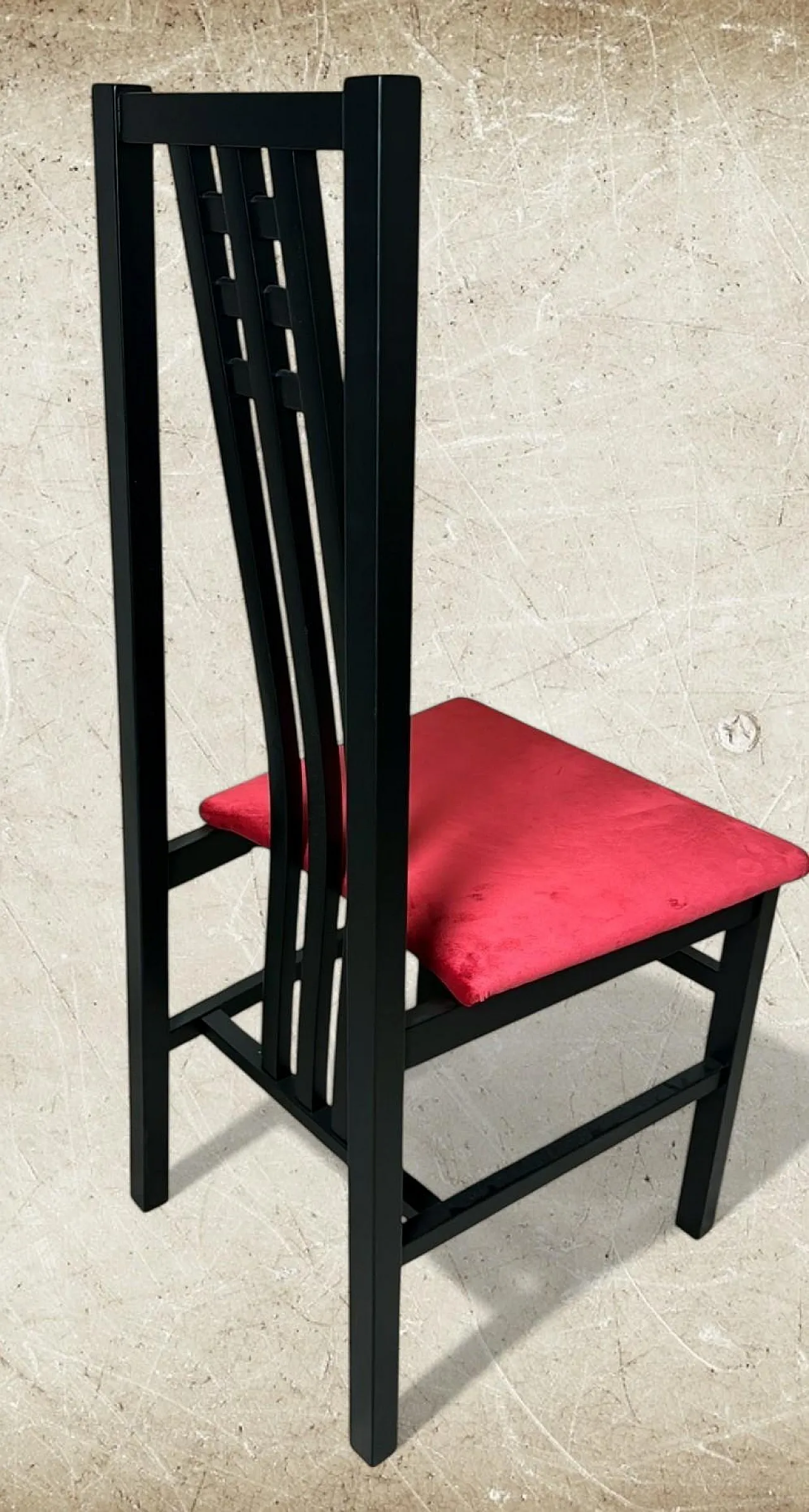 Pair of Mackintosh-style chairs in wood and velvet, 1970s 14