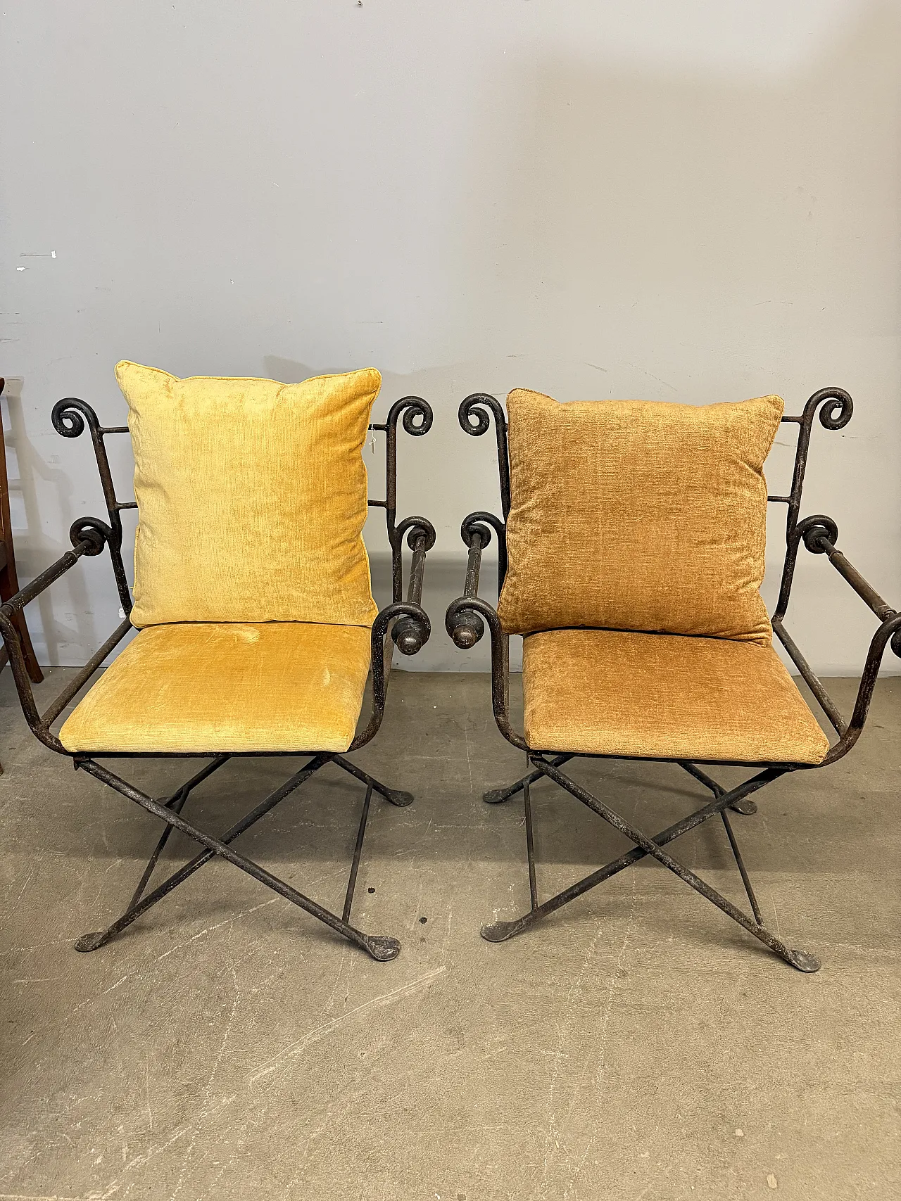 Pair of classic iron armchairs, 20th century 1