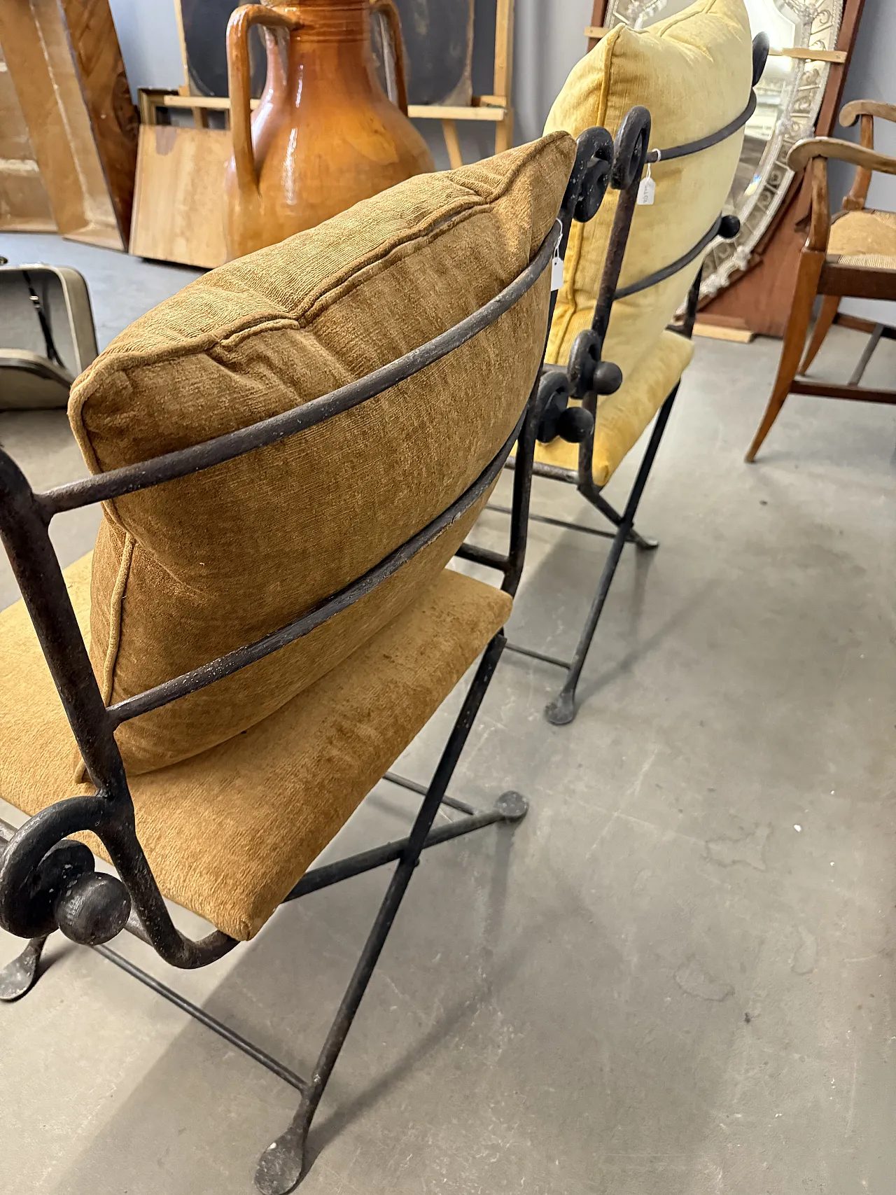 Pair of classic iron armchairs, 20th century 4