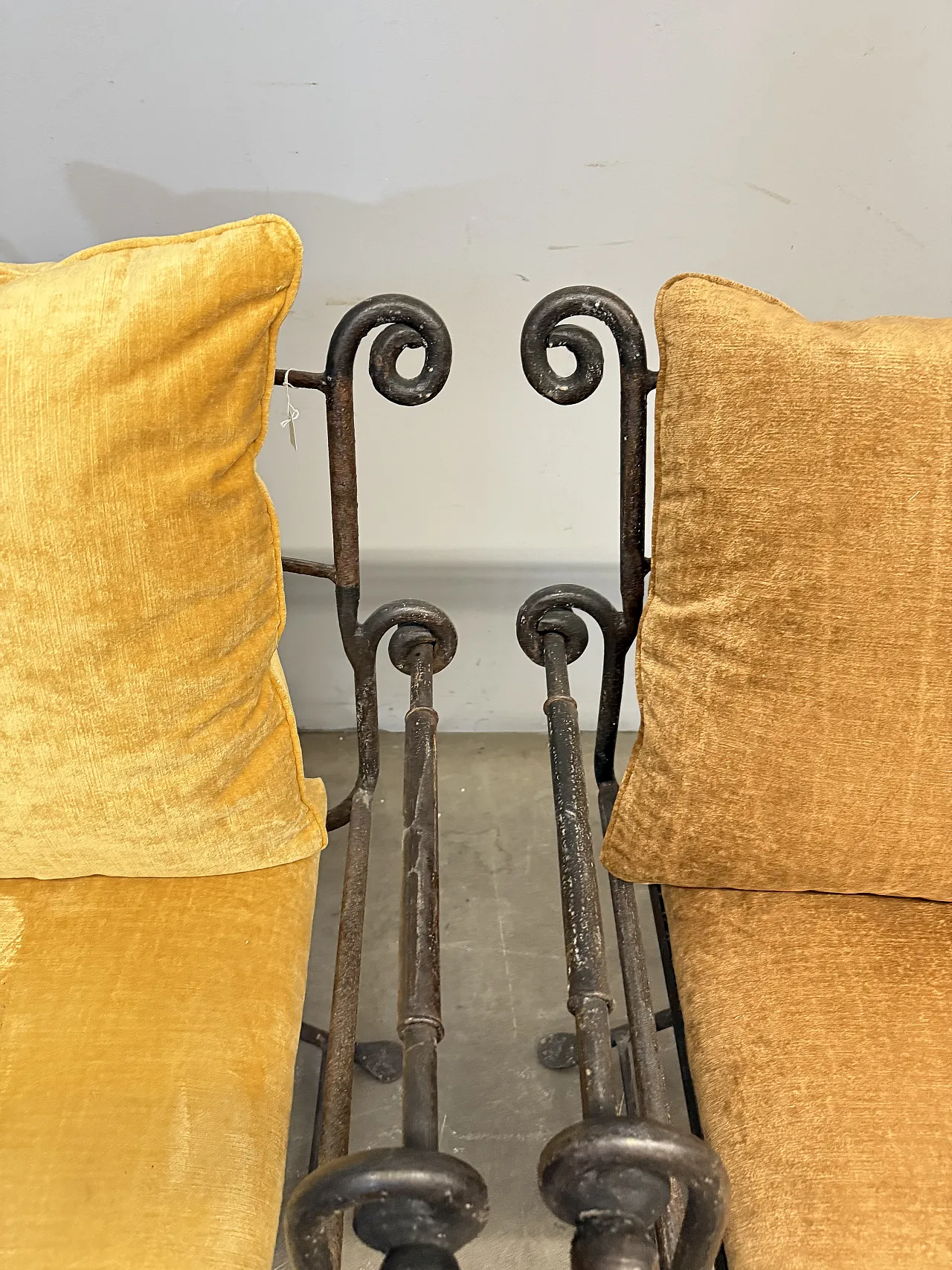 Pair of classic iron armchairs, 20th century 6